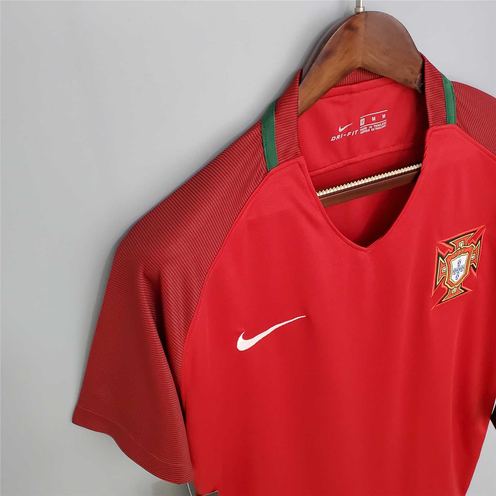 TKH-turbokithub-Retro Portugal 2016 Home Stadium Jersey