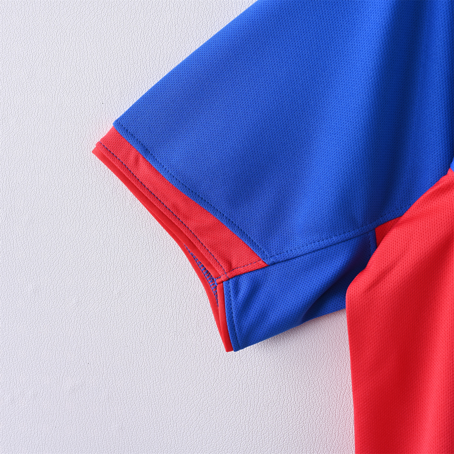 TKH-turbokithub-Retro Barcelona 04-05 Home Jersey