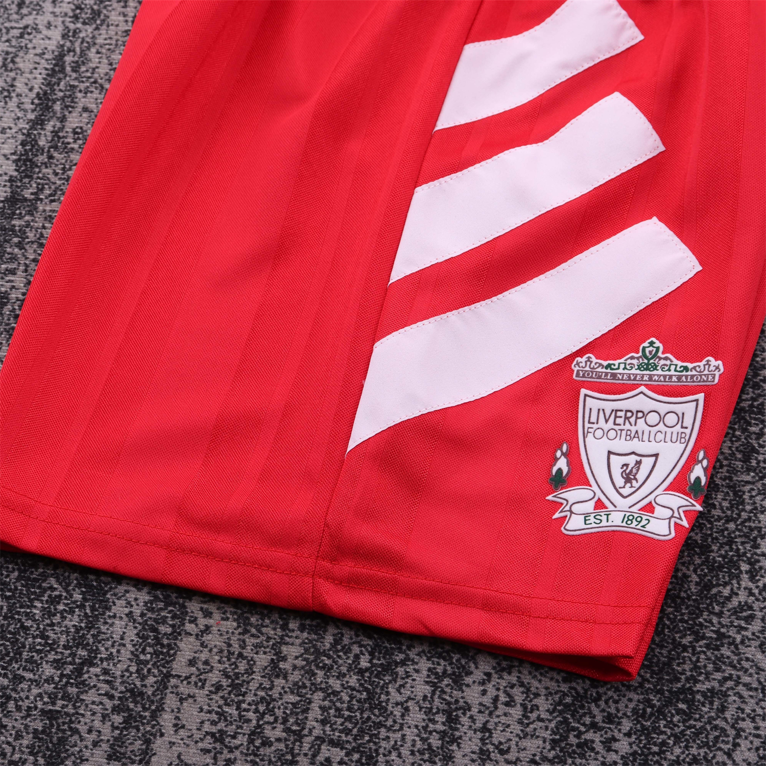 TKH-turbokithub-Retro Liver.pool 1993-95 Home Kids Kit