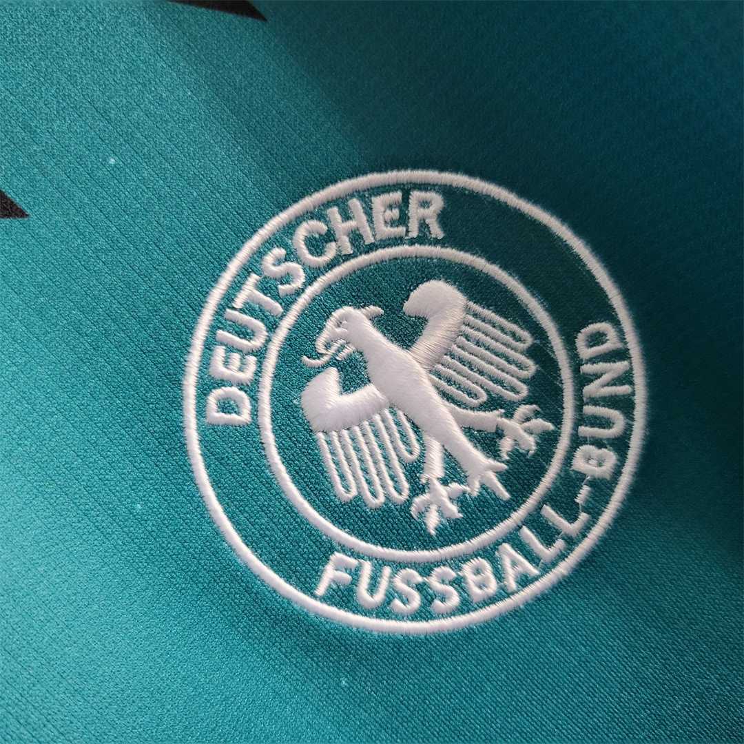 TKH-turbokithub-Retro Germany 1994 Away Stadium Jersey