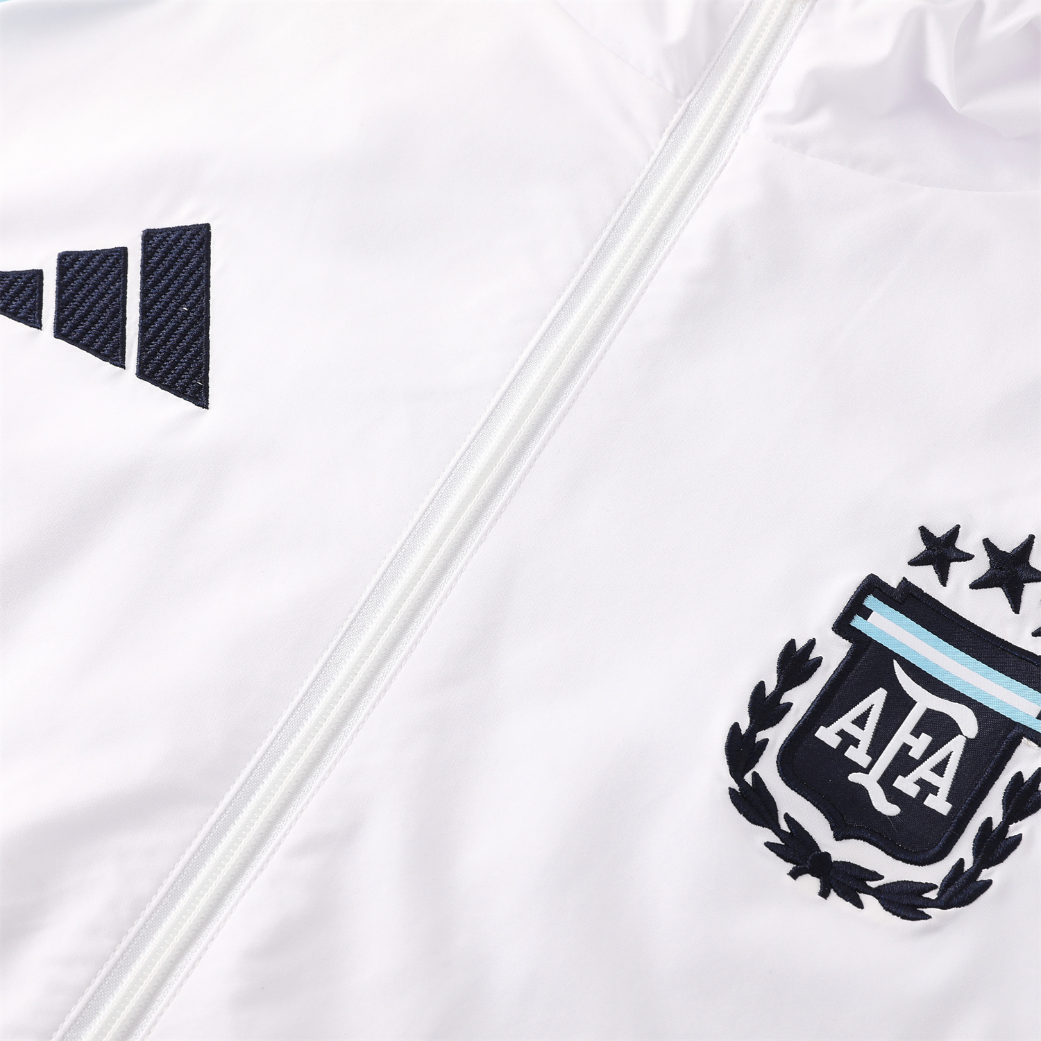 TKH-turbokithub-Argentina 2026 Hooded Windbreaker Training Set - White Top & Dark Blue Pants