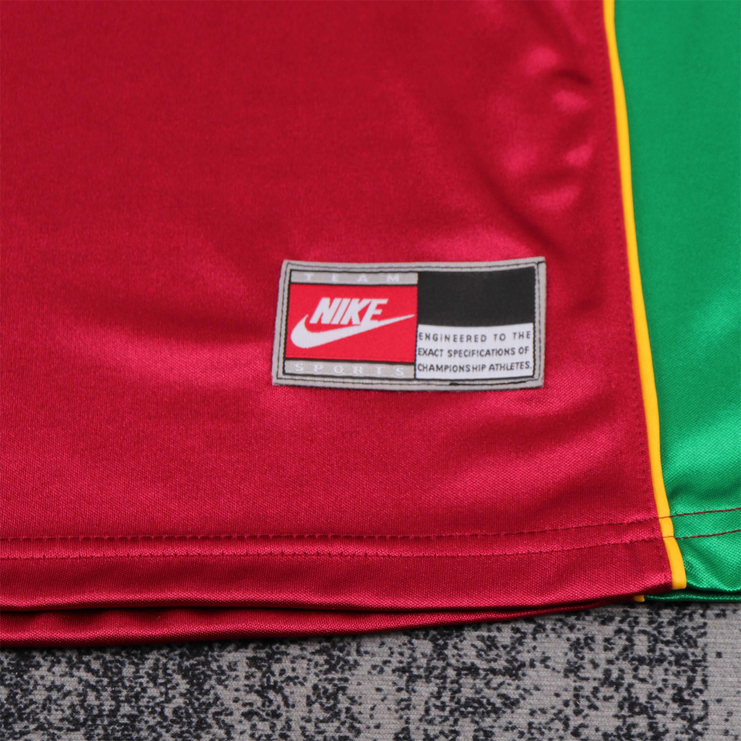 TKH-turbokithub-Retro Portugal 1998 Home Kids Kit