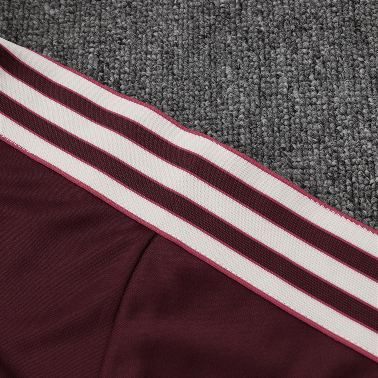 TKH-turbokithub-Bayern Munich 25-26 Throwback Trefoil Long Sleeves Training Set - Deep Red