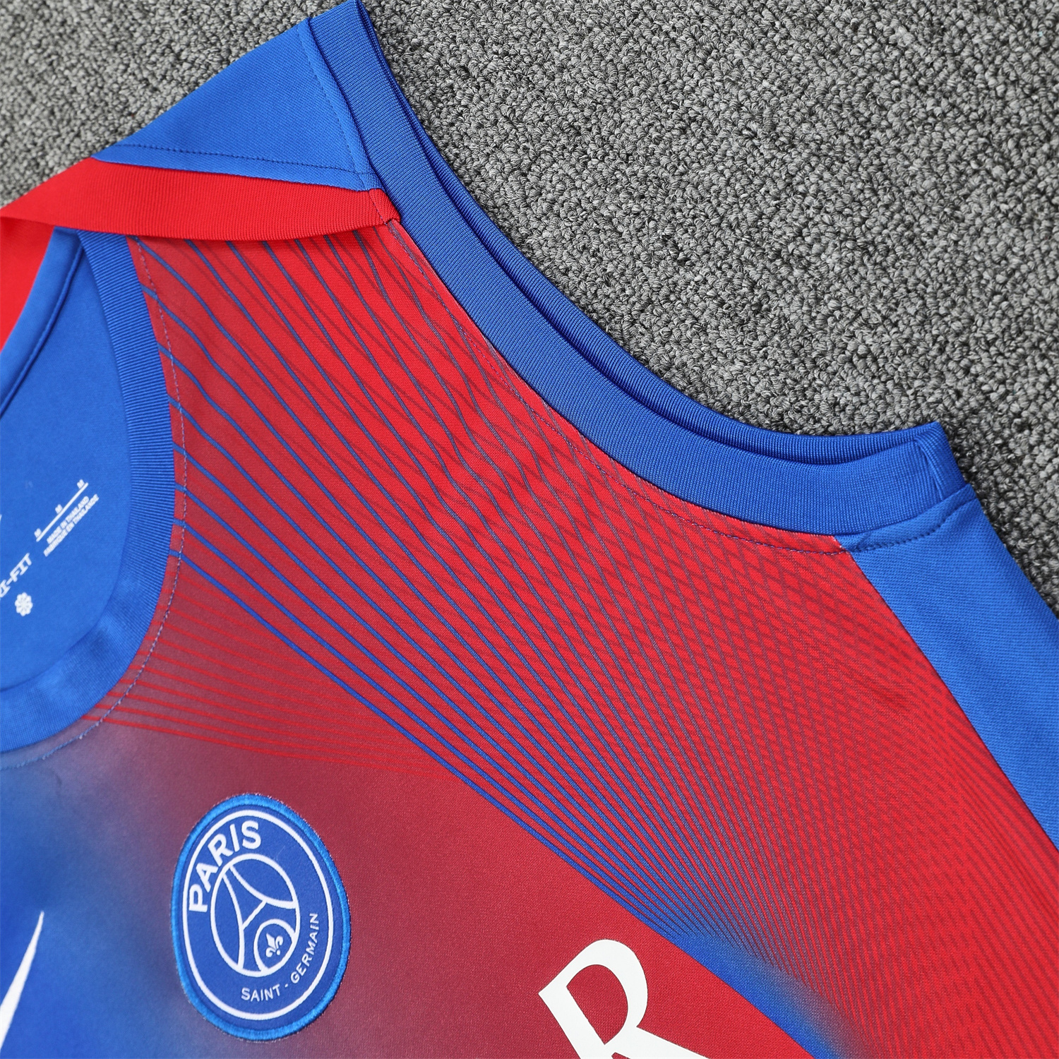 TKH-turbokithub-Paris Saint-Germain PSG 25-26 Vest Training Set - Red And Blue Lines Vest & Blue Shorts