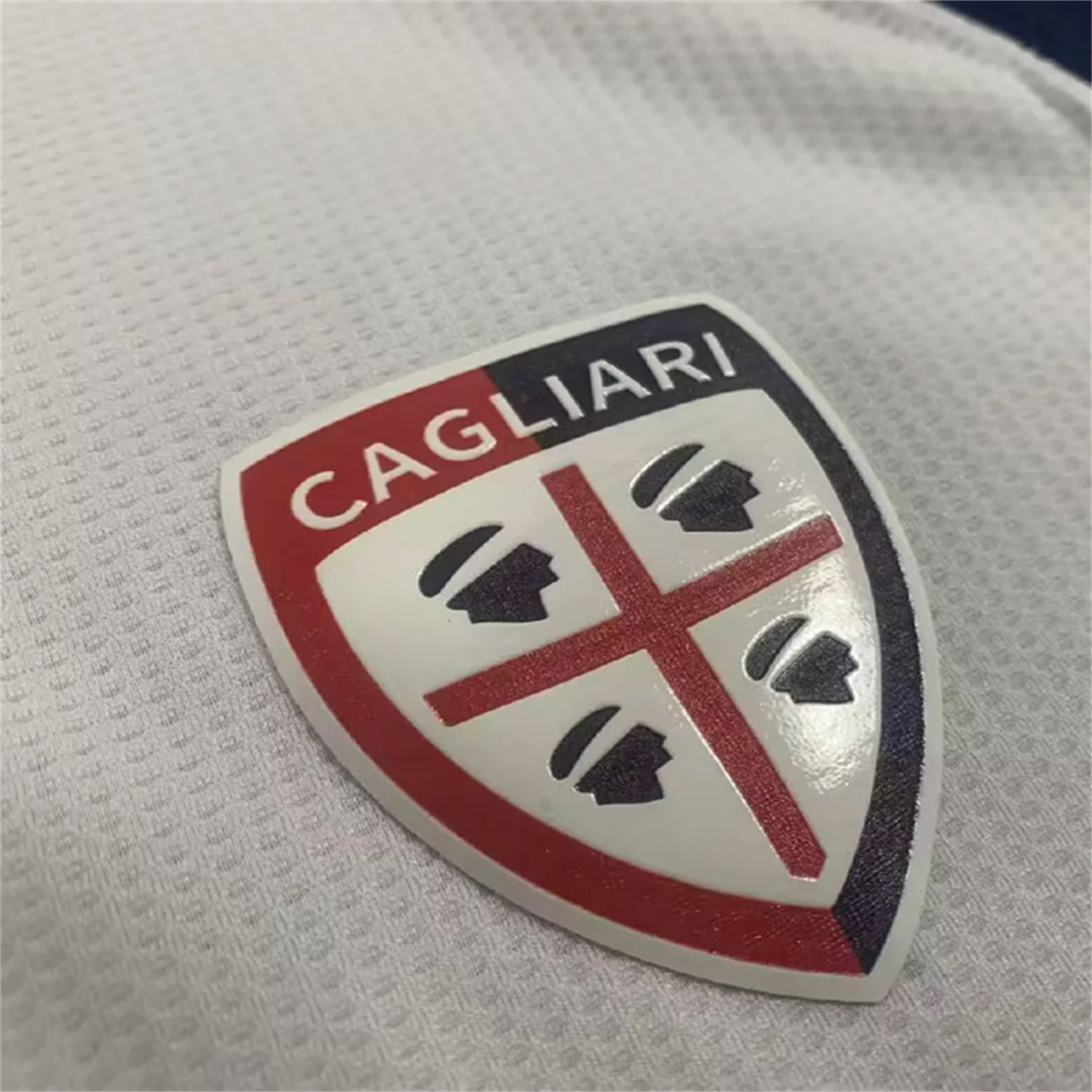 TKH-turbokithub-Cagliari 26-27 Away Jersey - Fans Version