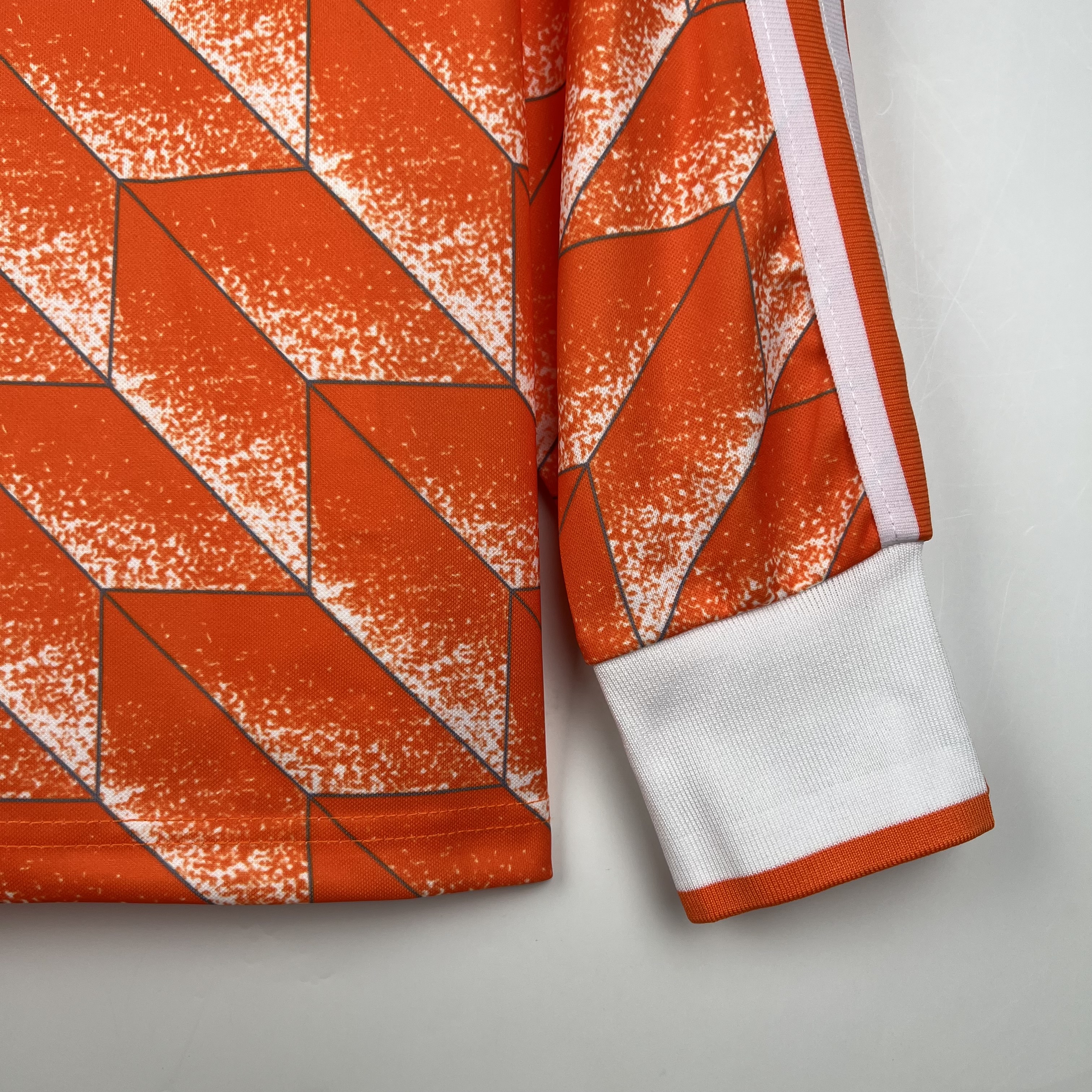 TKH-turbokithub-Retro Netherlands1988 Home Stadium Long Sleeve Jersey