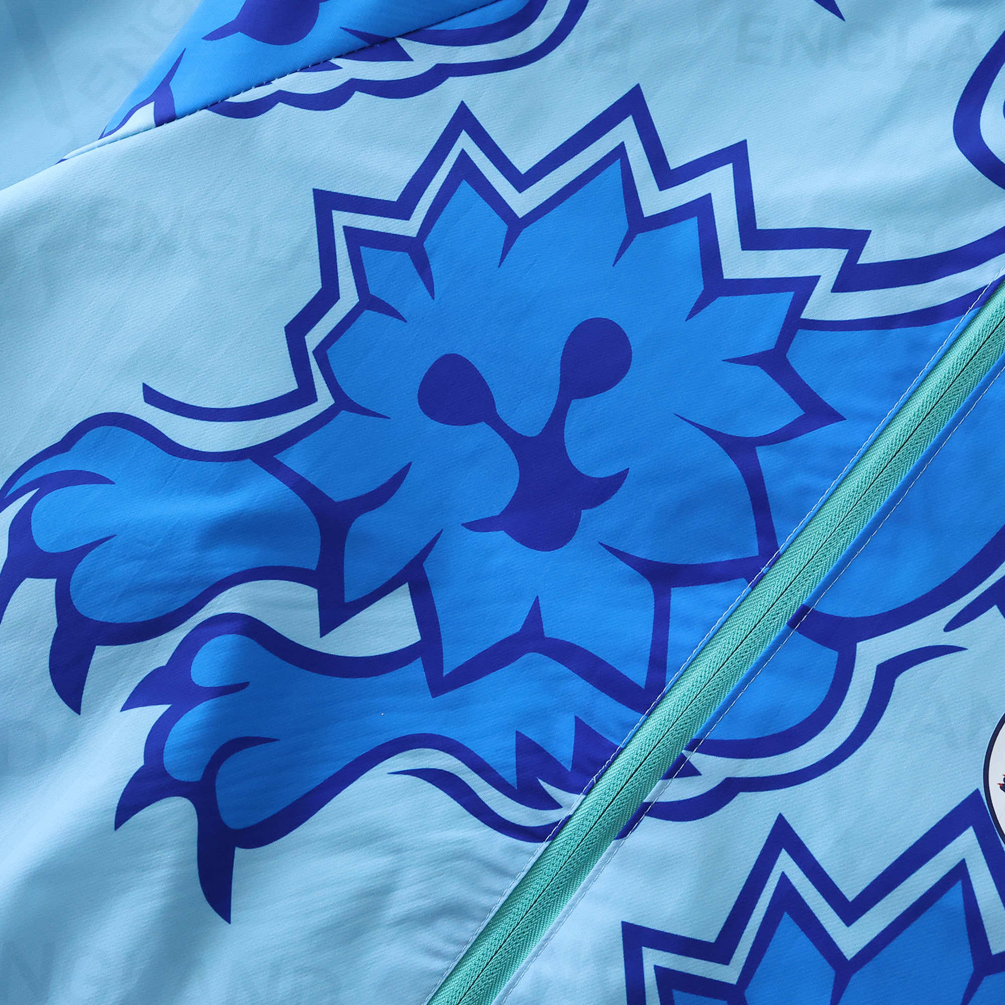 TKH-turbokithub-Retro England 1992 Third Double Sided Reversible Windbreaker - Blue & Green