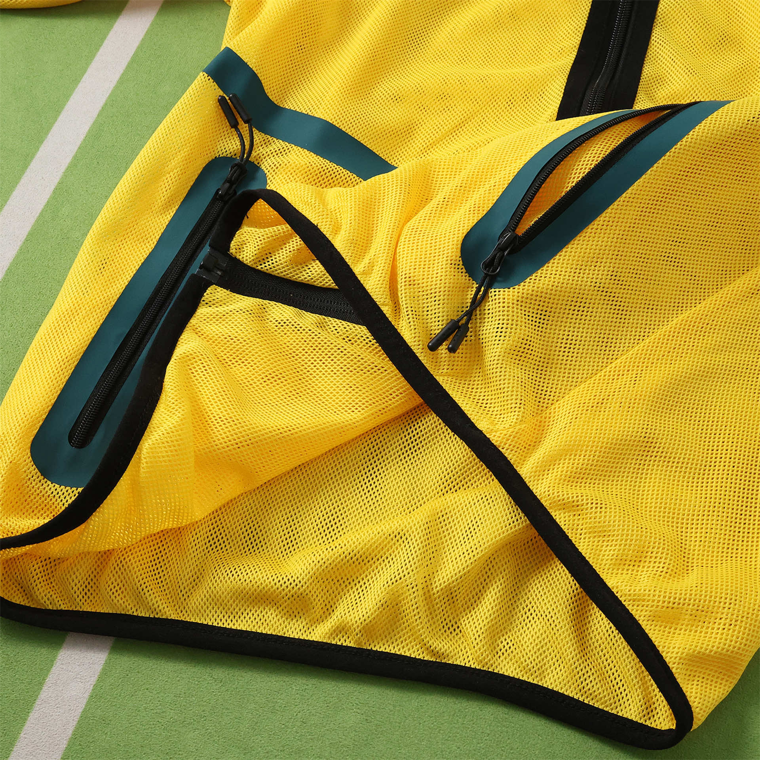 TKH-turbokithub-Brazil 2026 World Cup Appearance Outfit Windbreaker - Yellow