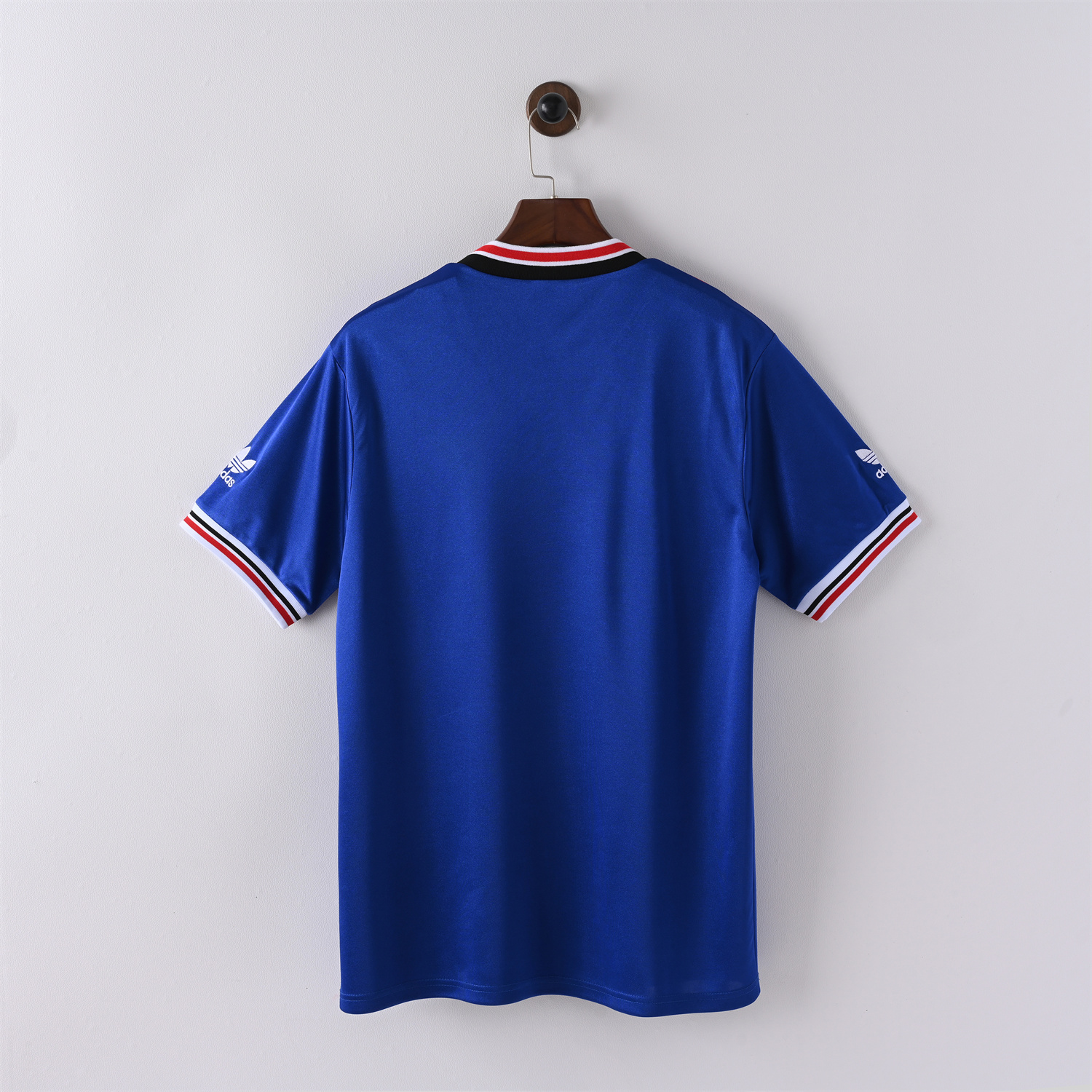 TKH-turbokithub-Retro Manchester United 84-86 Third Jersey