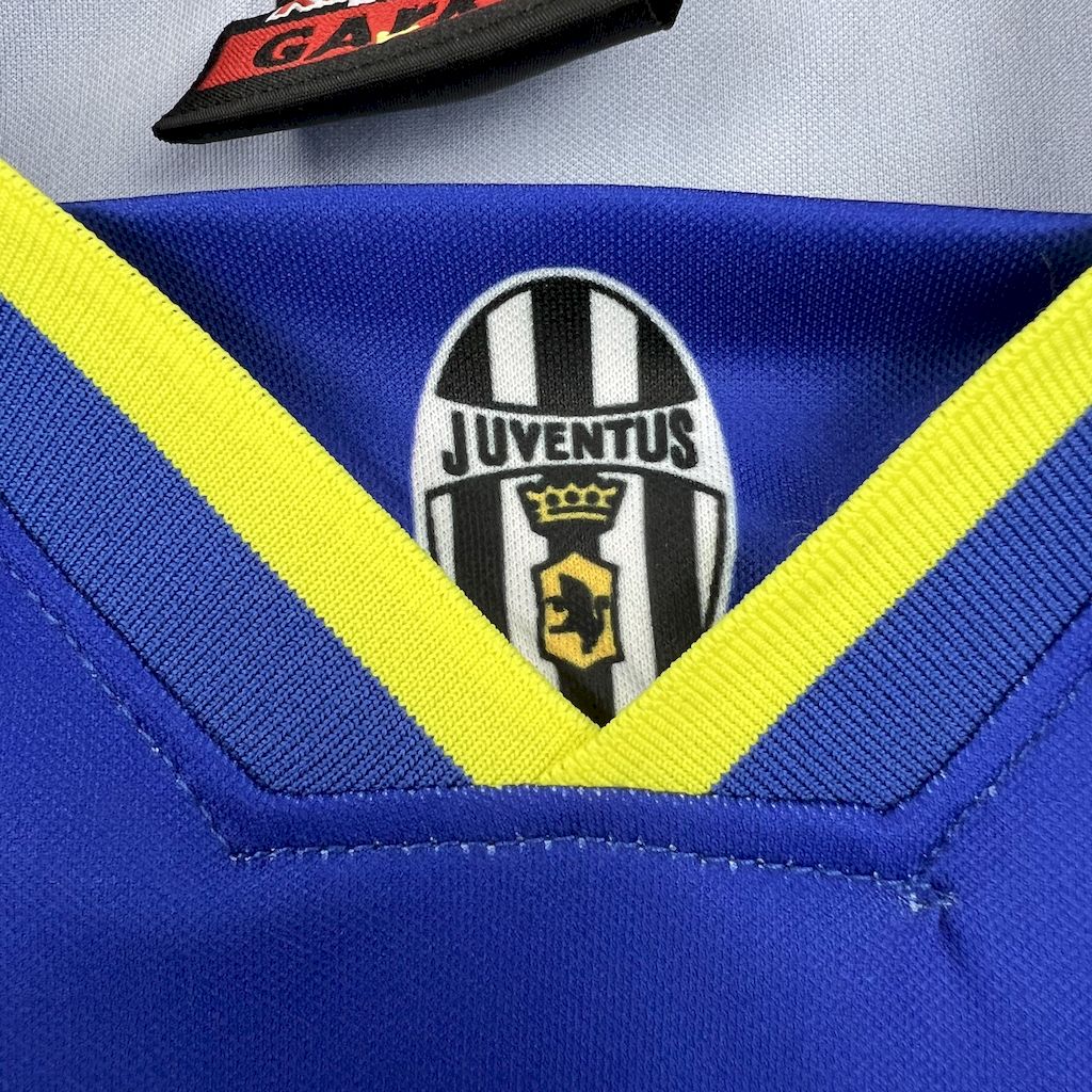 TKH-turbokithub-Retro Juventus 1996-97 Away Long Sleeves Jersey