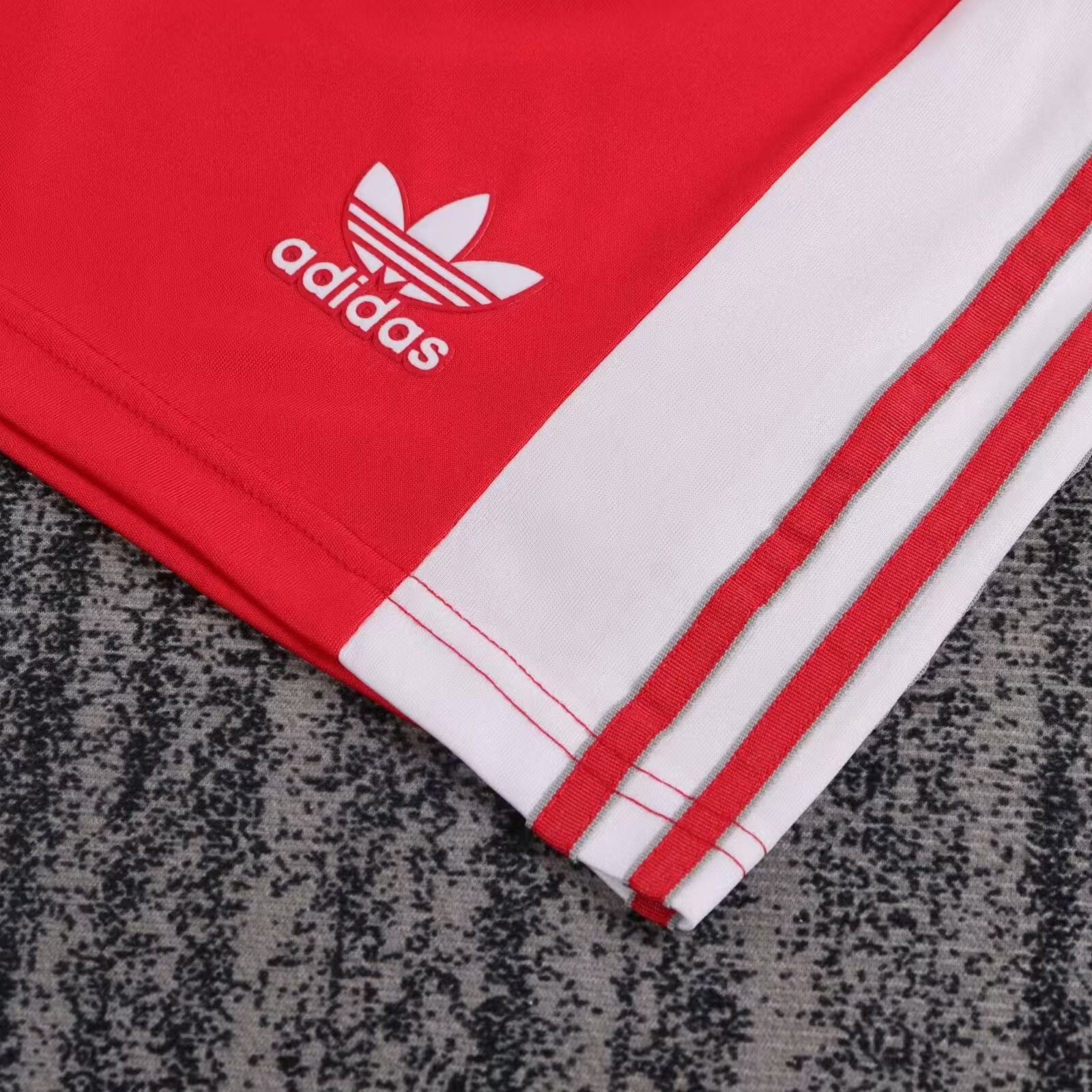 TKH-turbokithub-Retro Liver.pool 1989-91 Home Kids Kit