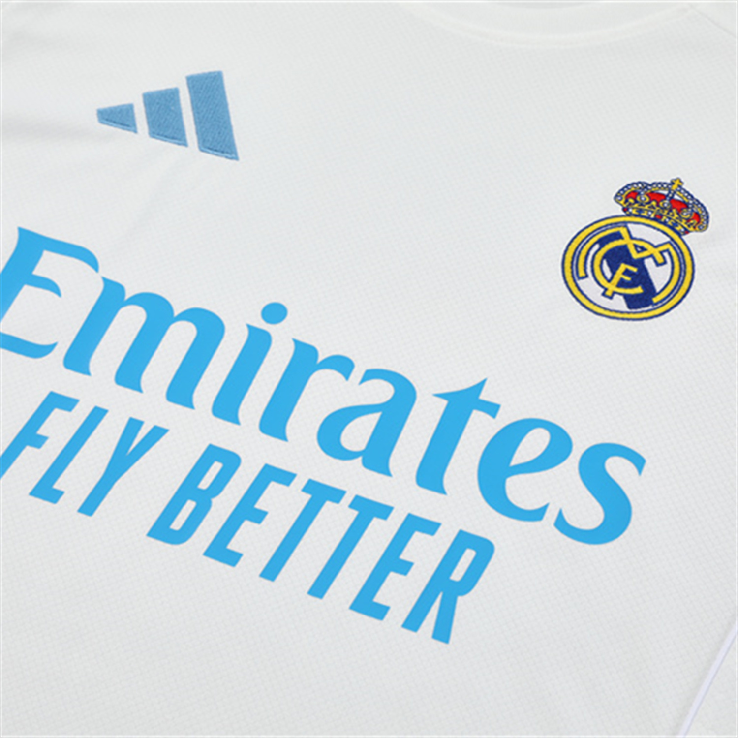 TKH-turbokithub-Real Madrid 25-26 Kids Short-Sleeve Training Set - White Top and Sky Blue Shorts