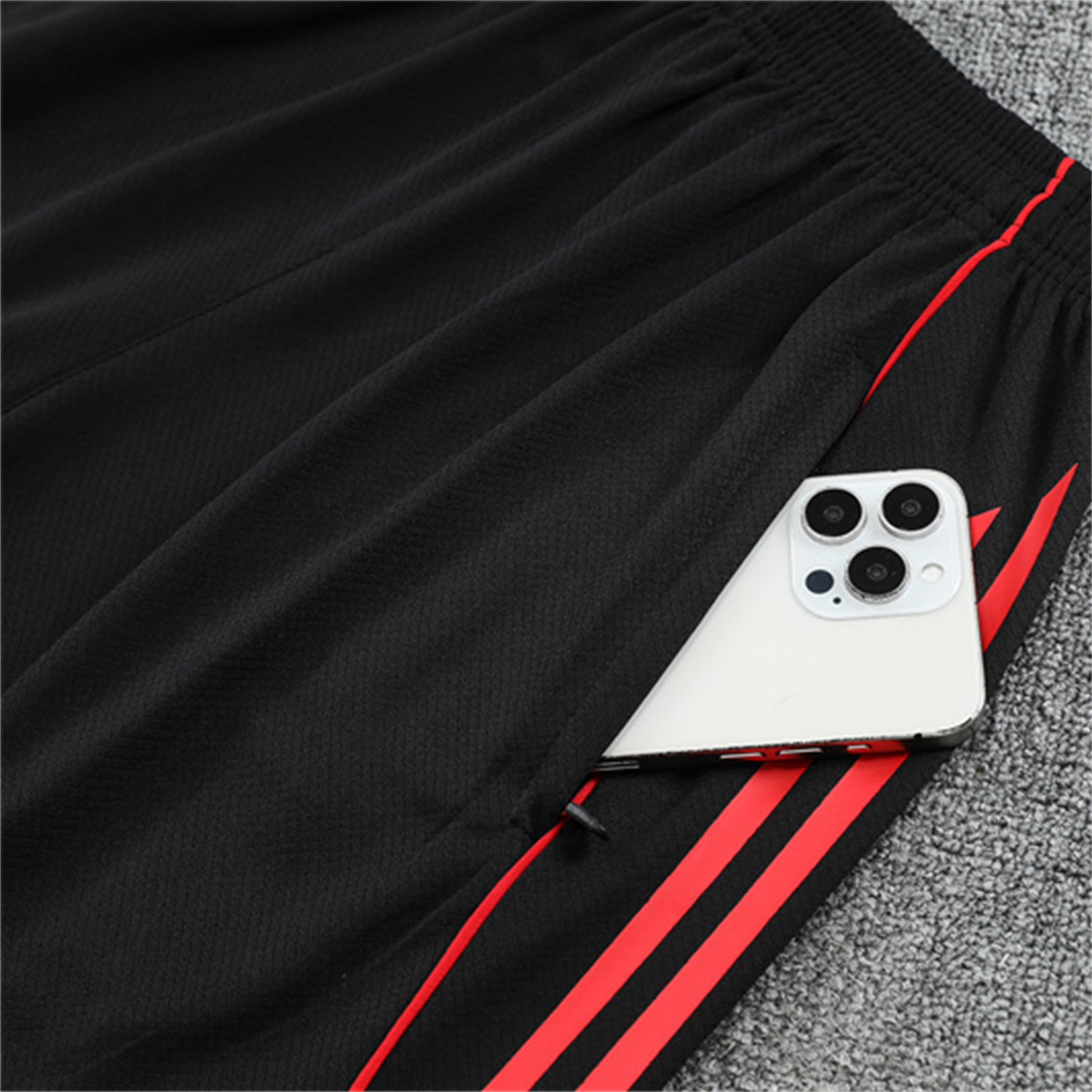 TKH-turbokithub-Liver.pool 25-26 Kids Short-Sleeve Training Set - Black Top & Black Shorts