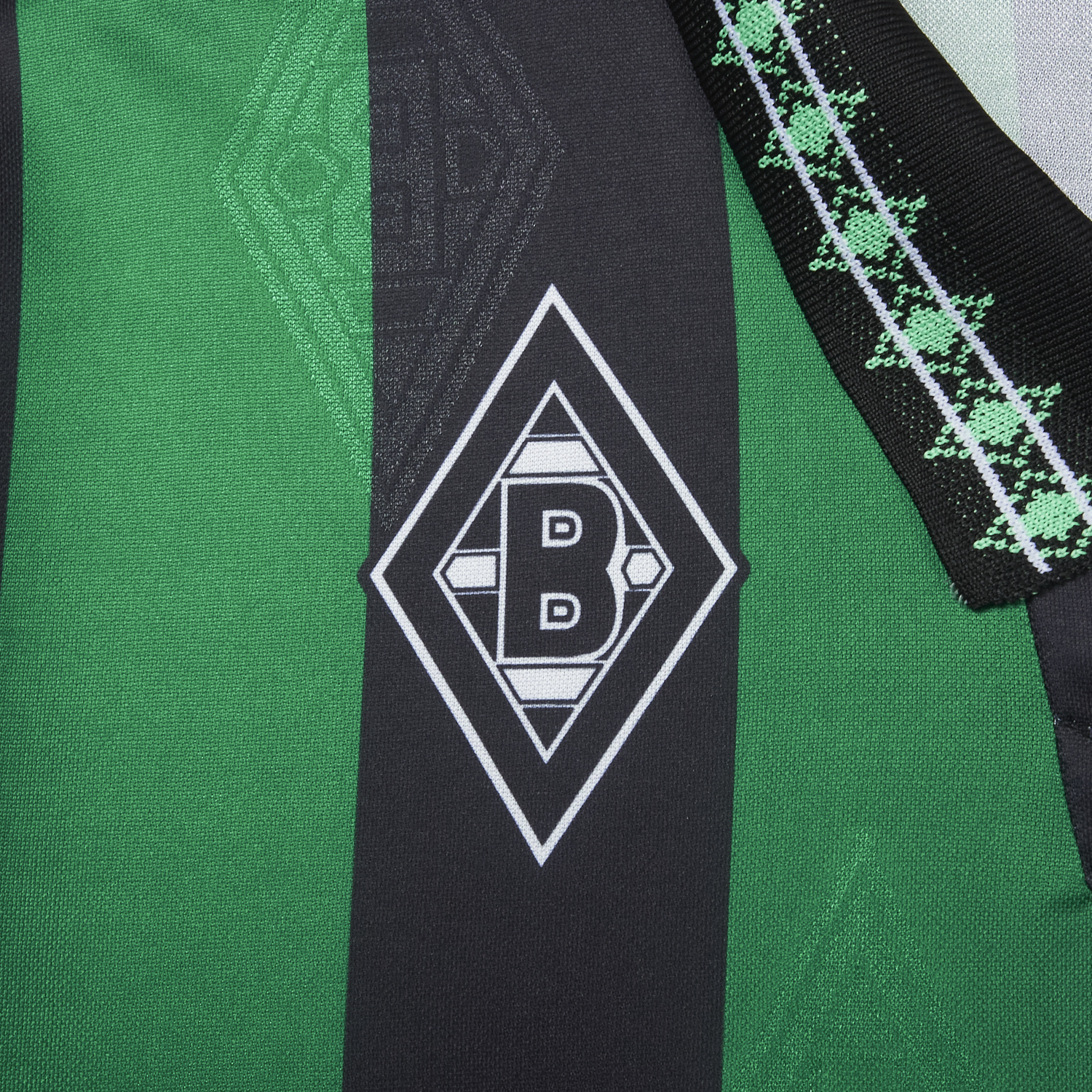 TKH-turbokithub-Retro Borussia Mönchengladbach 1995-96 Away Jersey