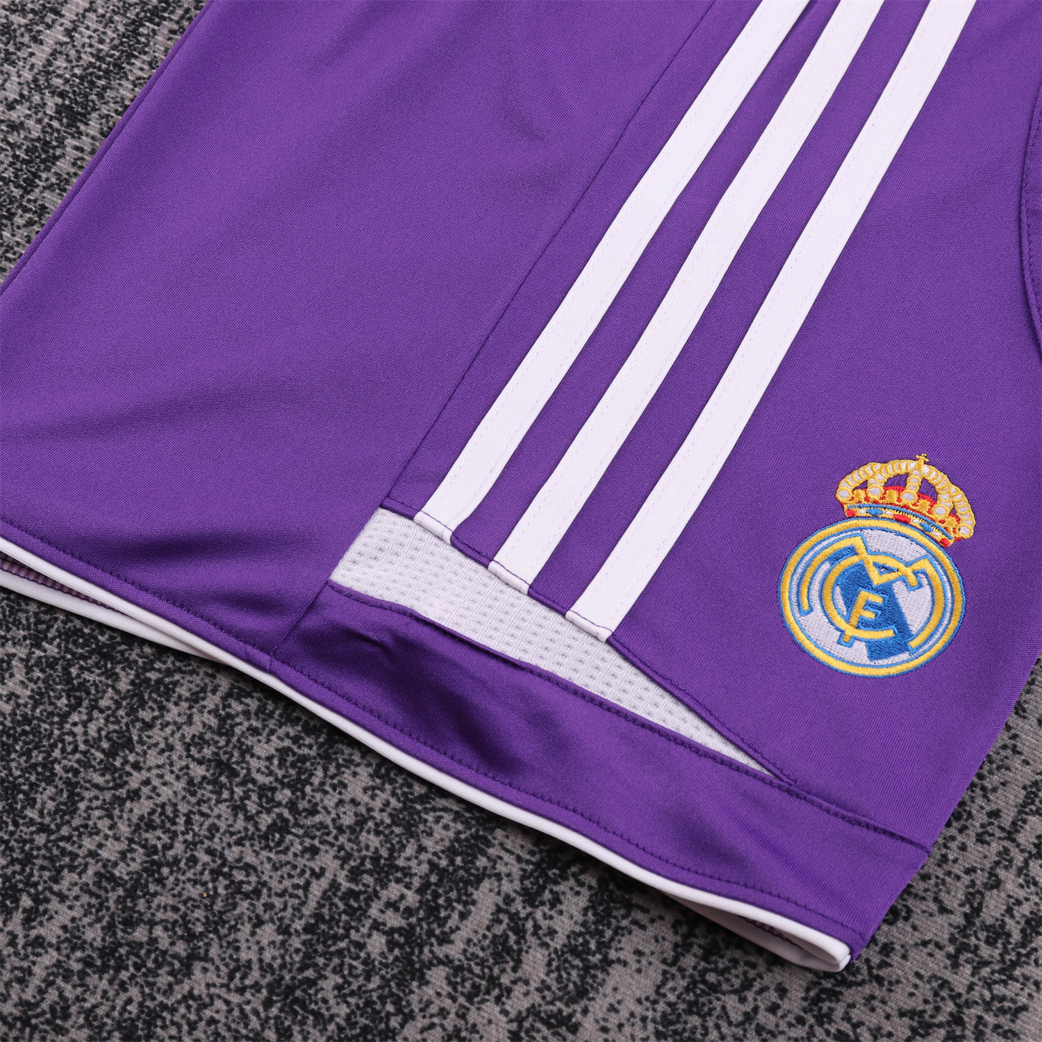 TKH-turbokithub-Retro Real Madrid 2006-07 Away Purple Kids Kit