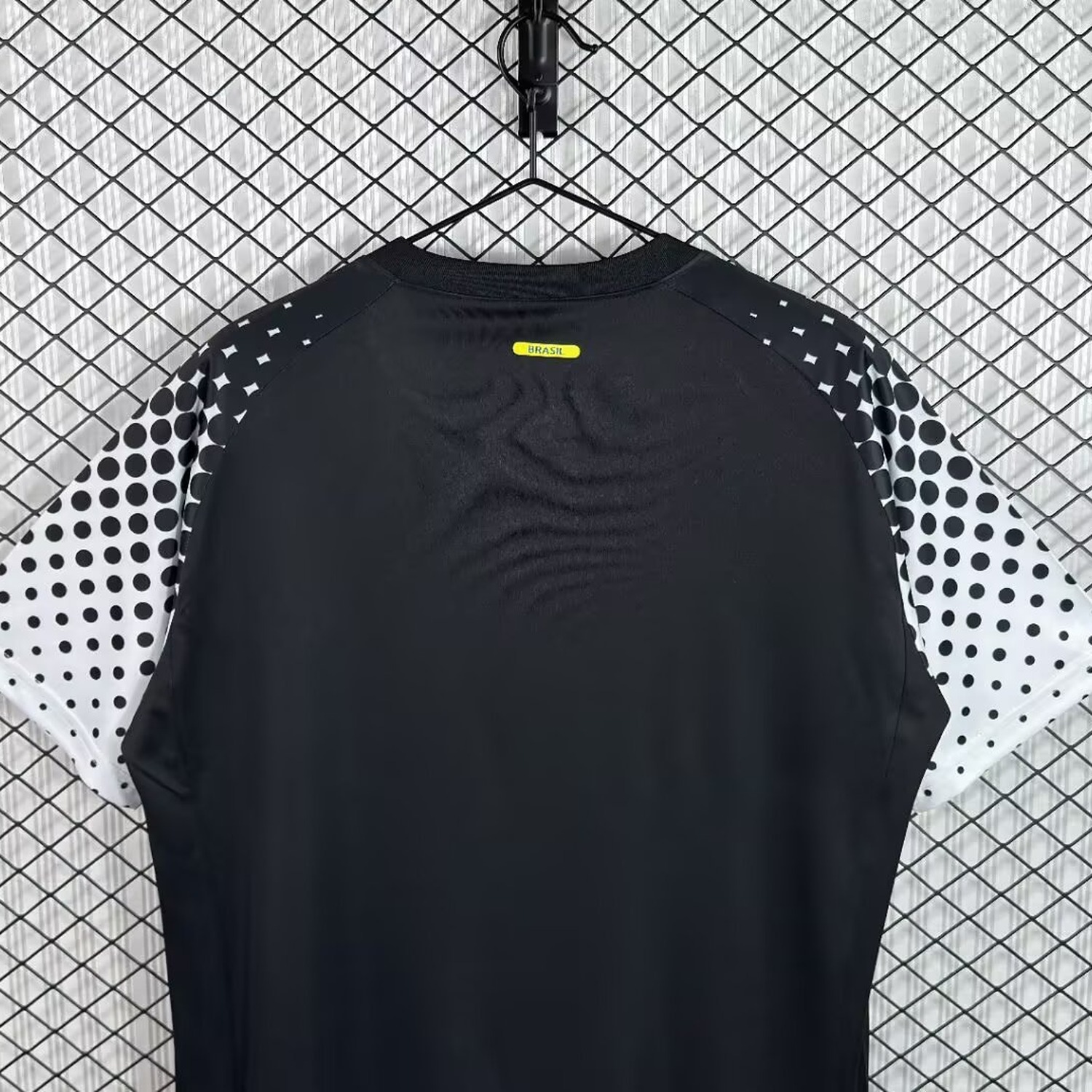 TKH-turbokithub-Retro Brazil 2010 Goalkeeper Jersey
