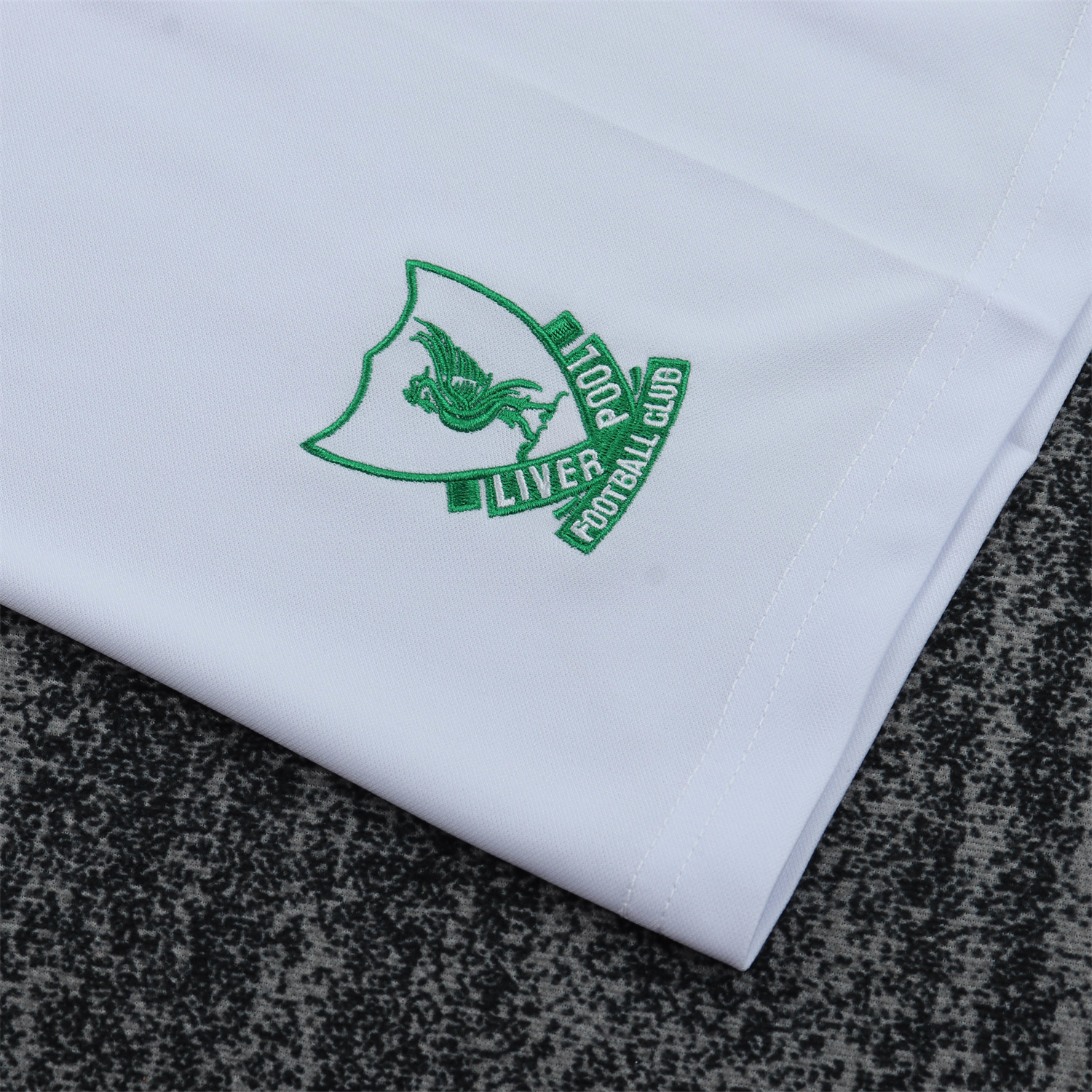 TKH-turbokithub-Retro Liver.pool 1991-92 Away Kids Kit