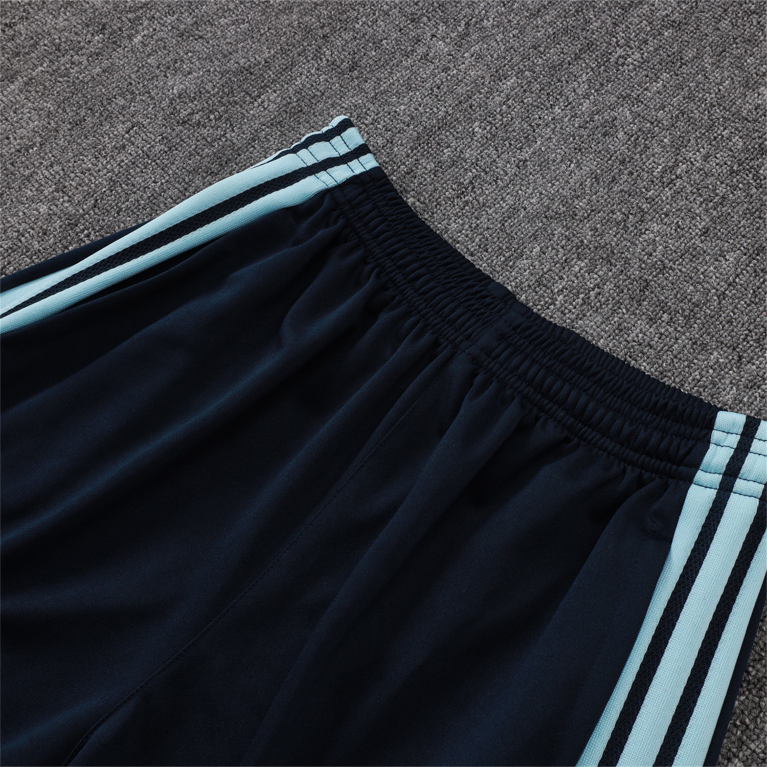 TKH-turbokithub-Argentina 25-26 Windbreaker Training Set - Light Blue Top and Black Pants