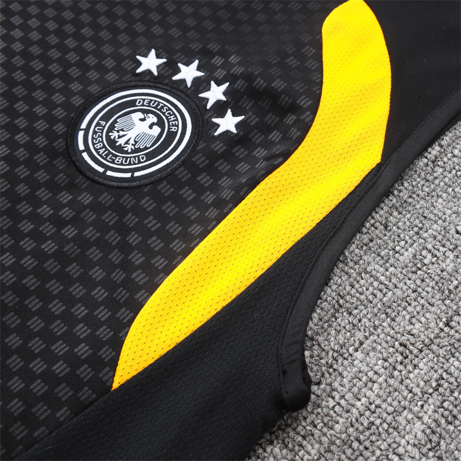 TKH-turbokithub-Germany 2026 Vest Training Set - Black Vest and Black Shorts