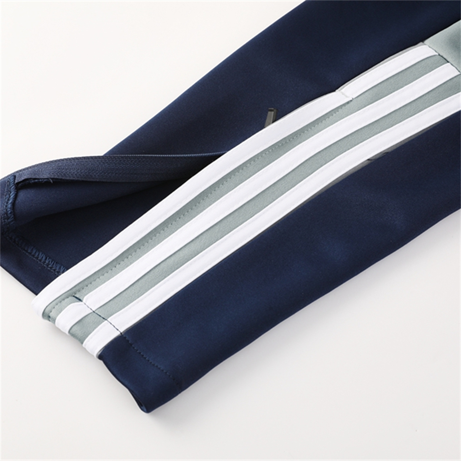 TKH-turbokithub-Real Madrid 25-26 Jacket Training Tracksuit - Blue Grey Jackets & Pants