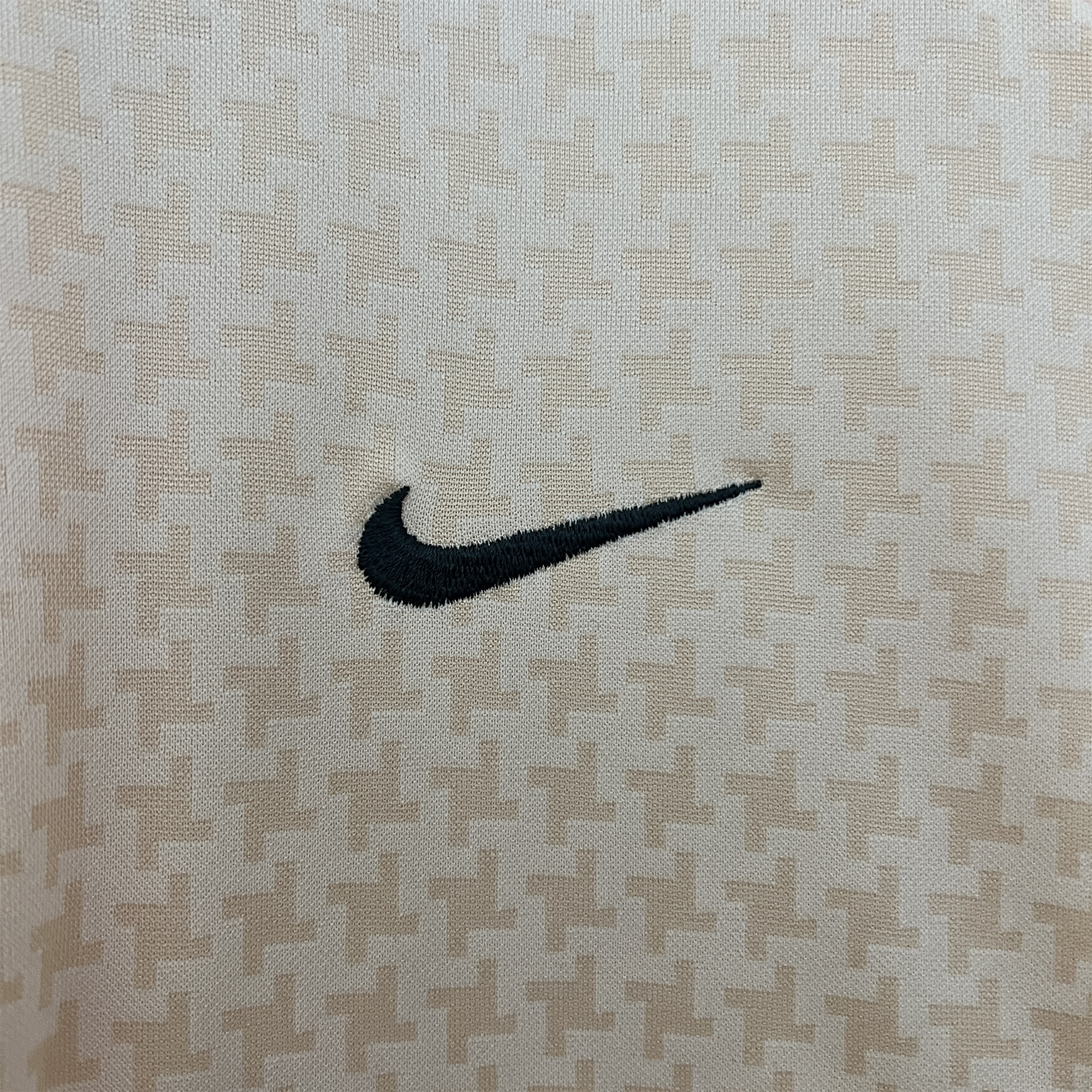 TKH-turbokithub-Retro Juventus 2003-04 Away Jersey