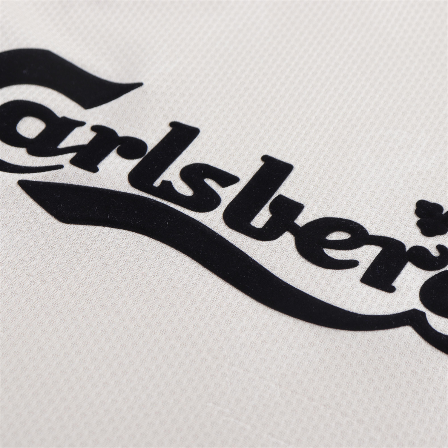 TKH-turbokithub-Retro Liver.pool 1996-97 Away Kids Kit