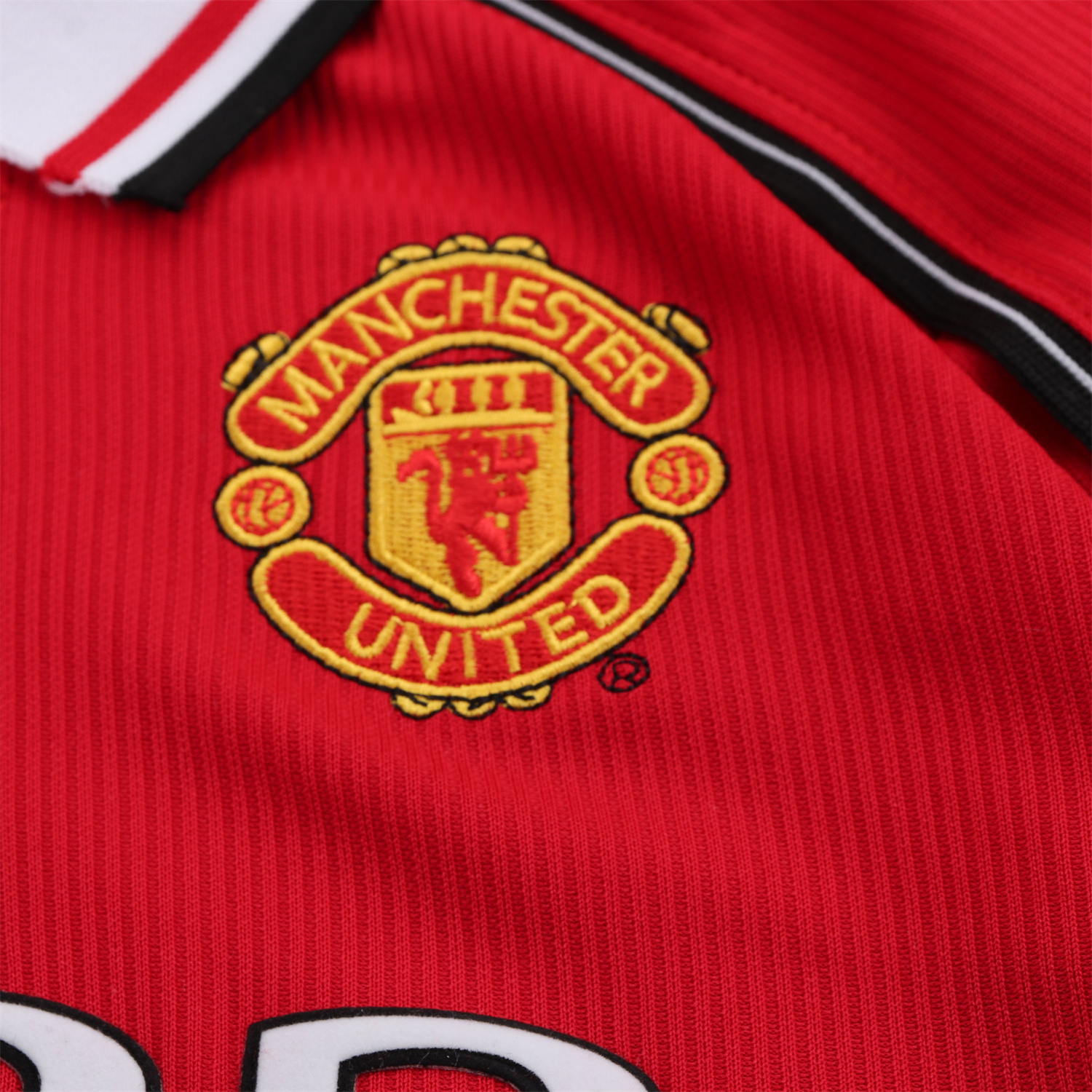 TKH-turbokithub-Retro Manchester United 1998-99 Home Long Sleeves Kids Kit
