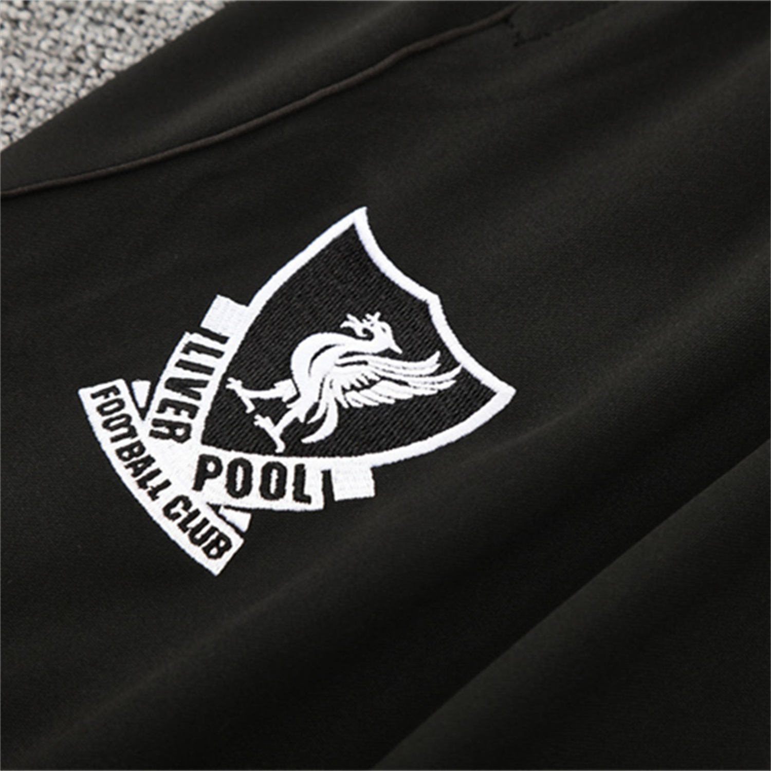 TKH-turbokithub-Liver.pool 25-26 Long Sleeve Training Set - Green Top & Black Pants