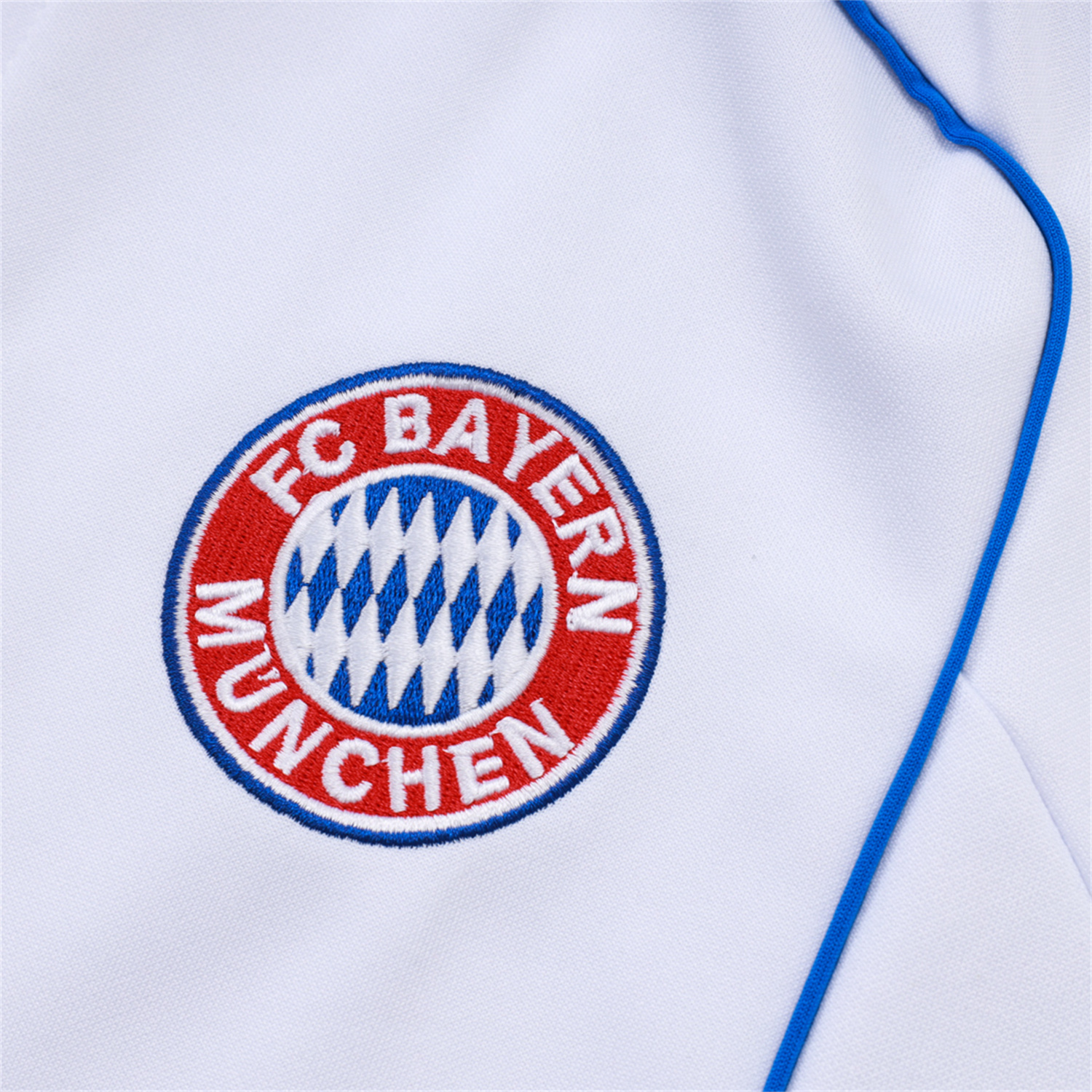 TKH-turbokithub-Bayern Munich 25-26 Jacket Training Tracksuit - White Throwback Jackets & Grey Pants