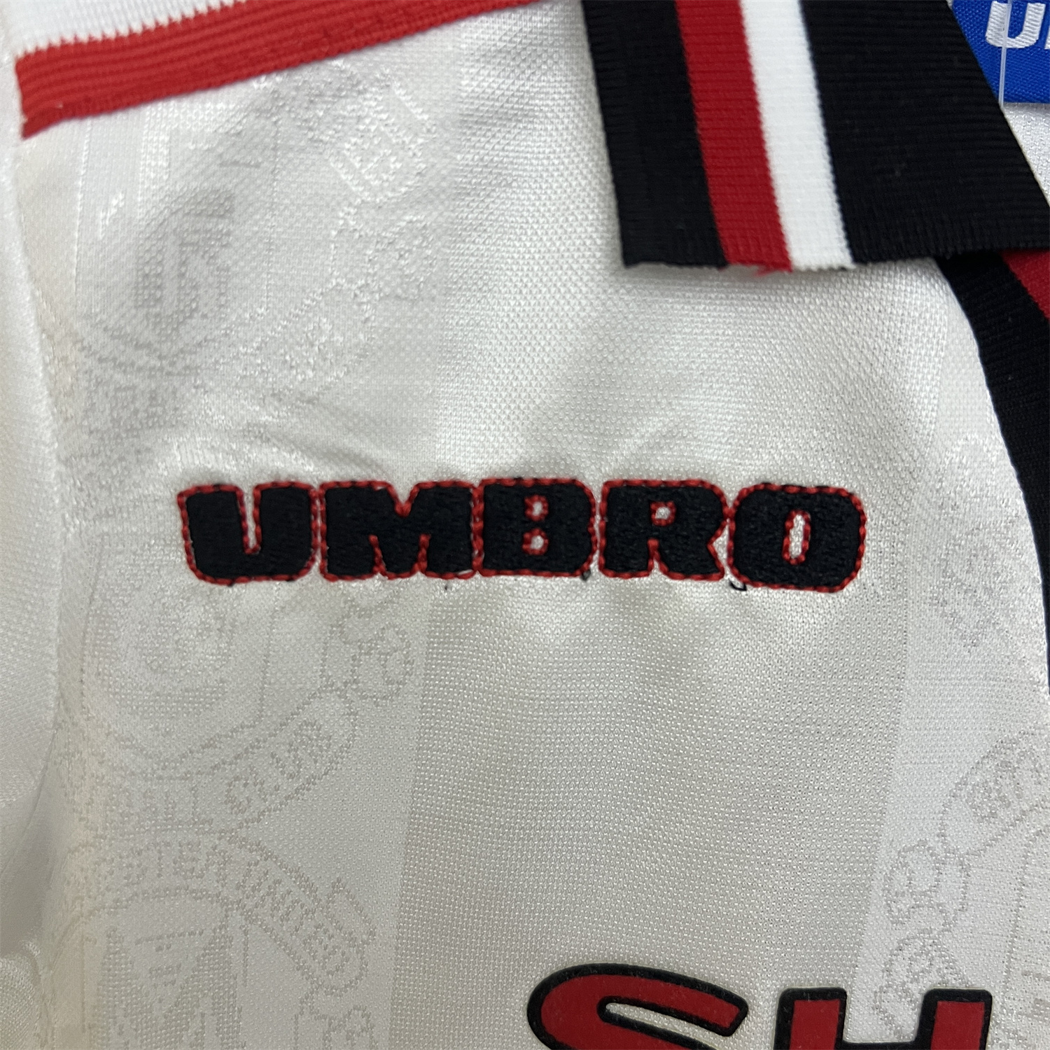 TKH-turbokithub-Retro Manchester United 1997-98 Away Kids Kit