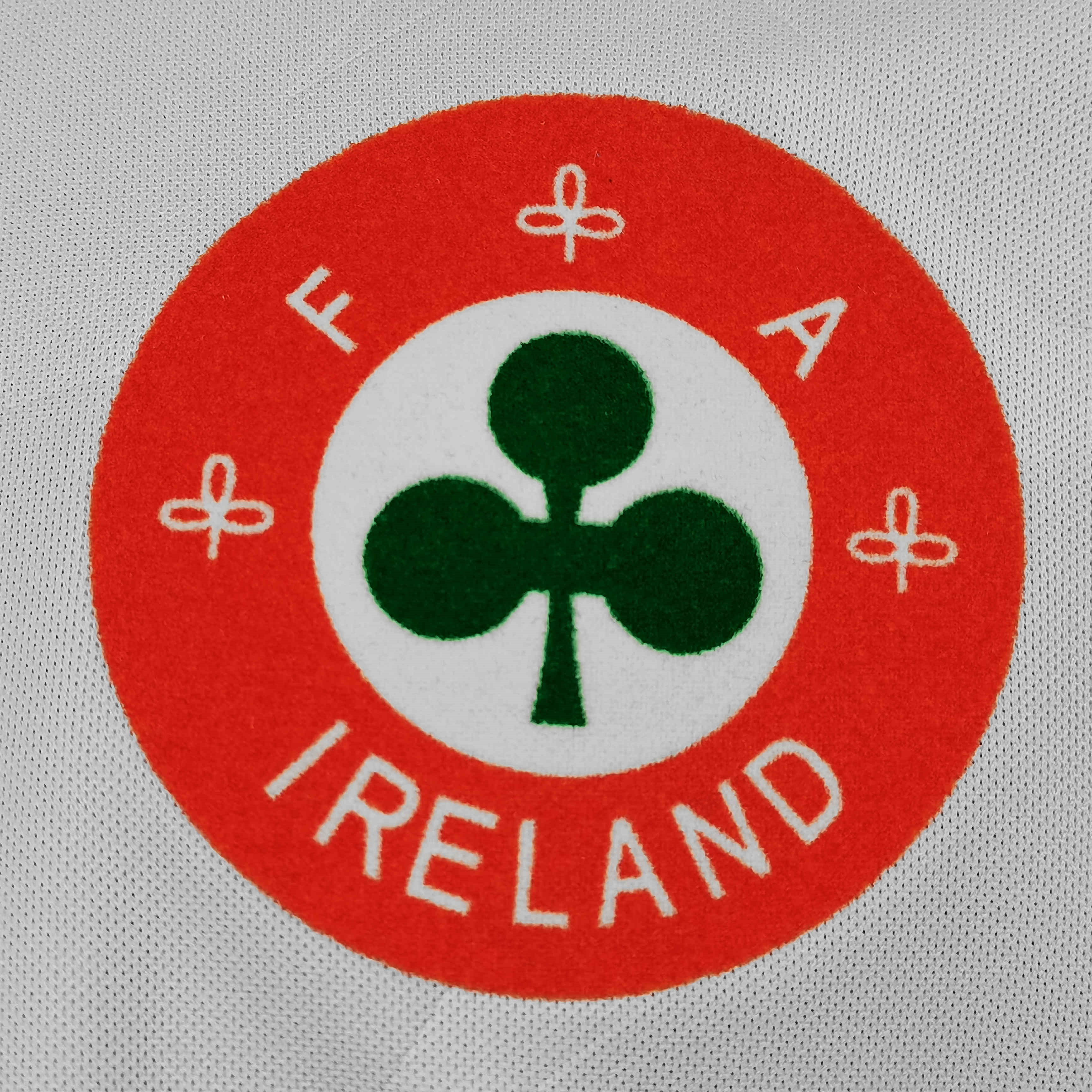 TKH-turbokithub-Retro Ireland 1990 Away Jersey