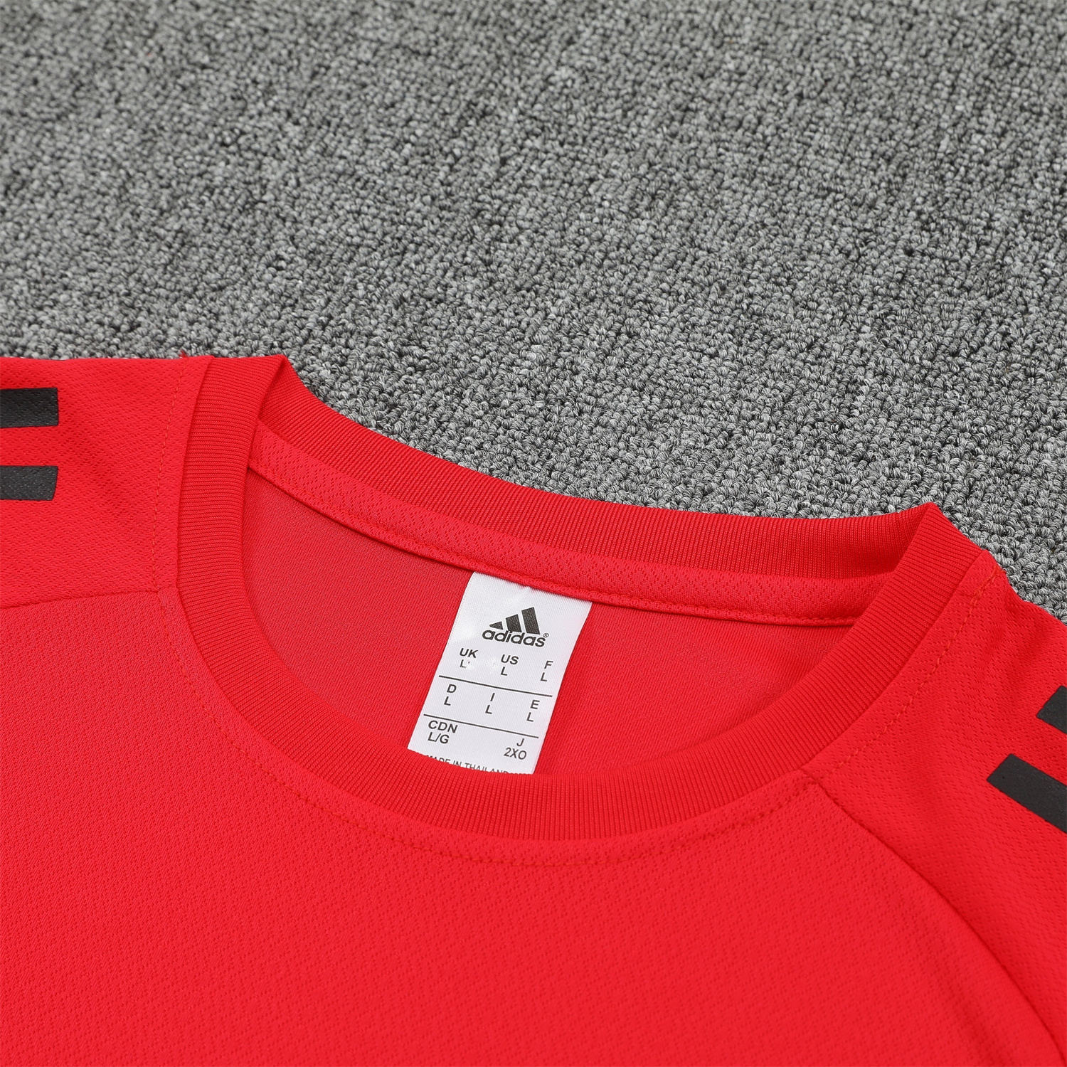 TKH-turbokithub-Liver.pool 25-26 Short-Sleeve Training Set - Red With Black Top & Black Shorts