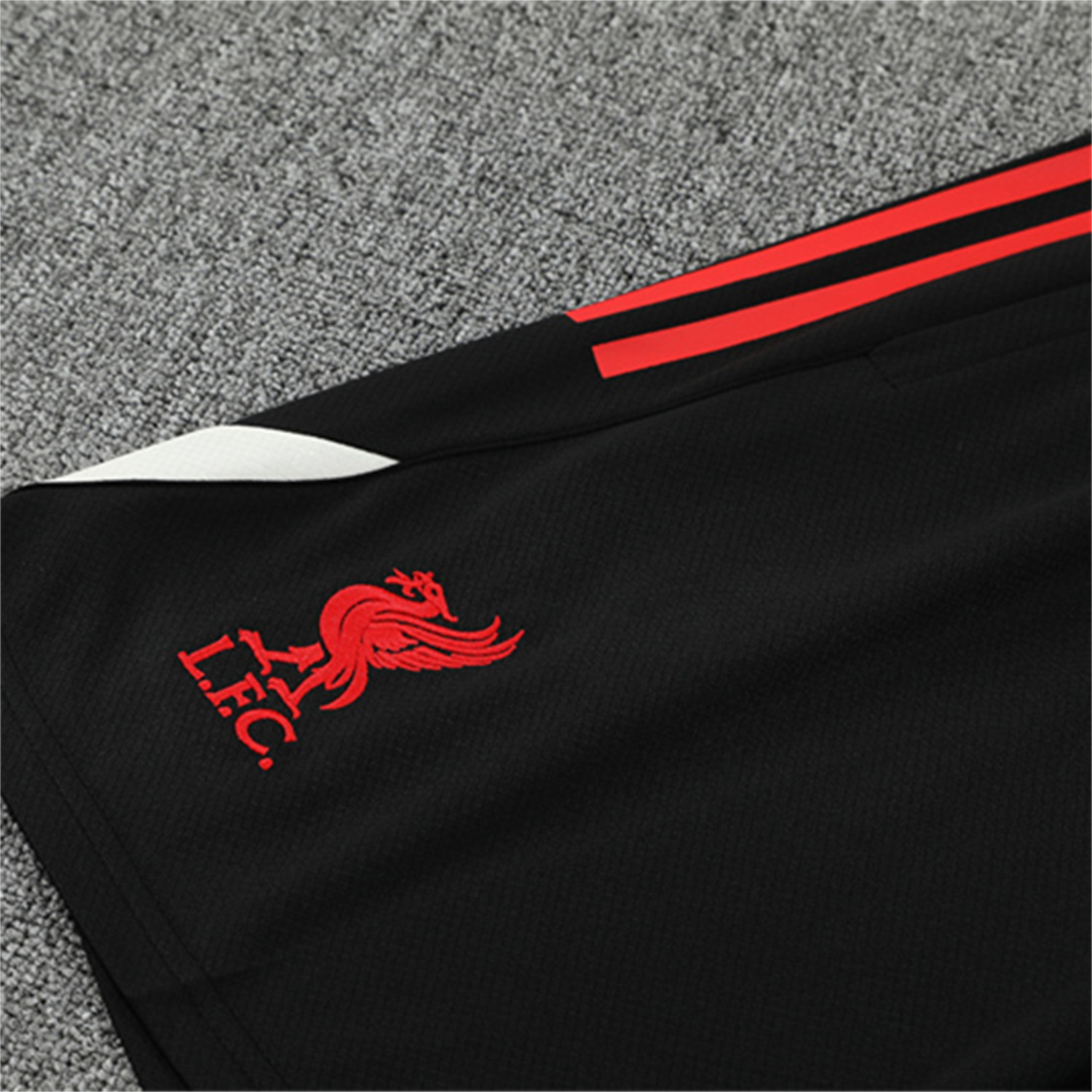 TKH-turbokithub-Liver.pool 25-26 Short-Sleeve Training Set - Red Top & Black Shorts