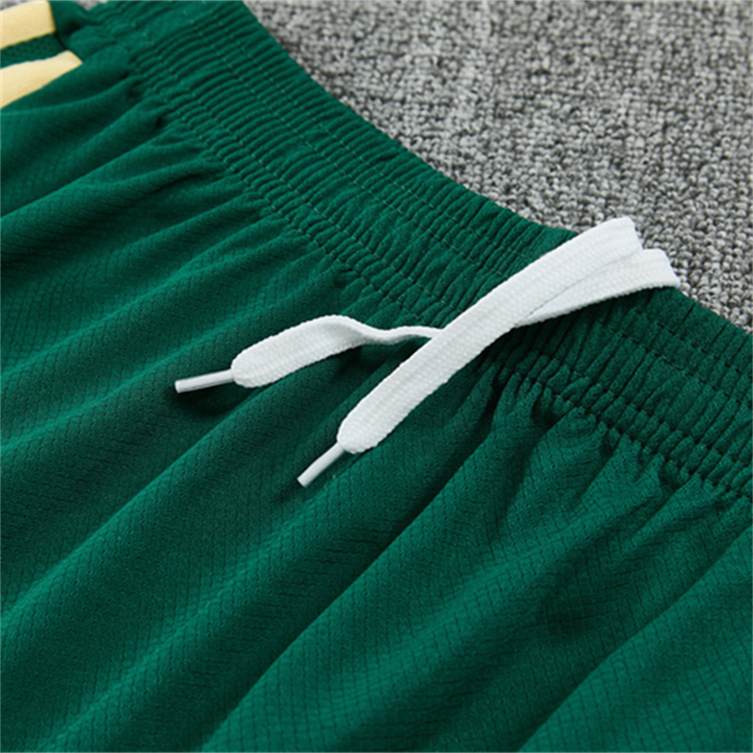 TKH-turbokithub-Real Madrid 26-27 Short-Sleeve Training Set - Green Camouflage Top & Green Shorts