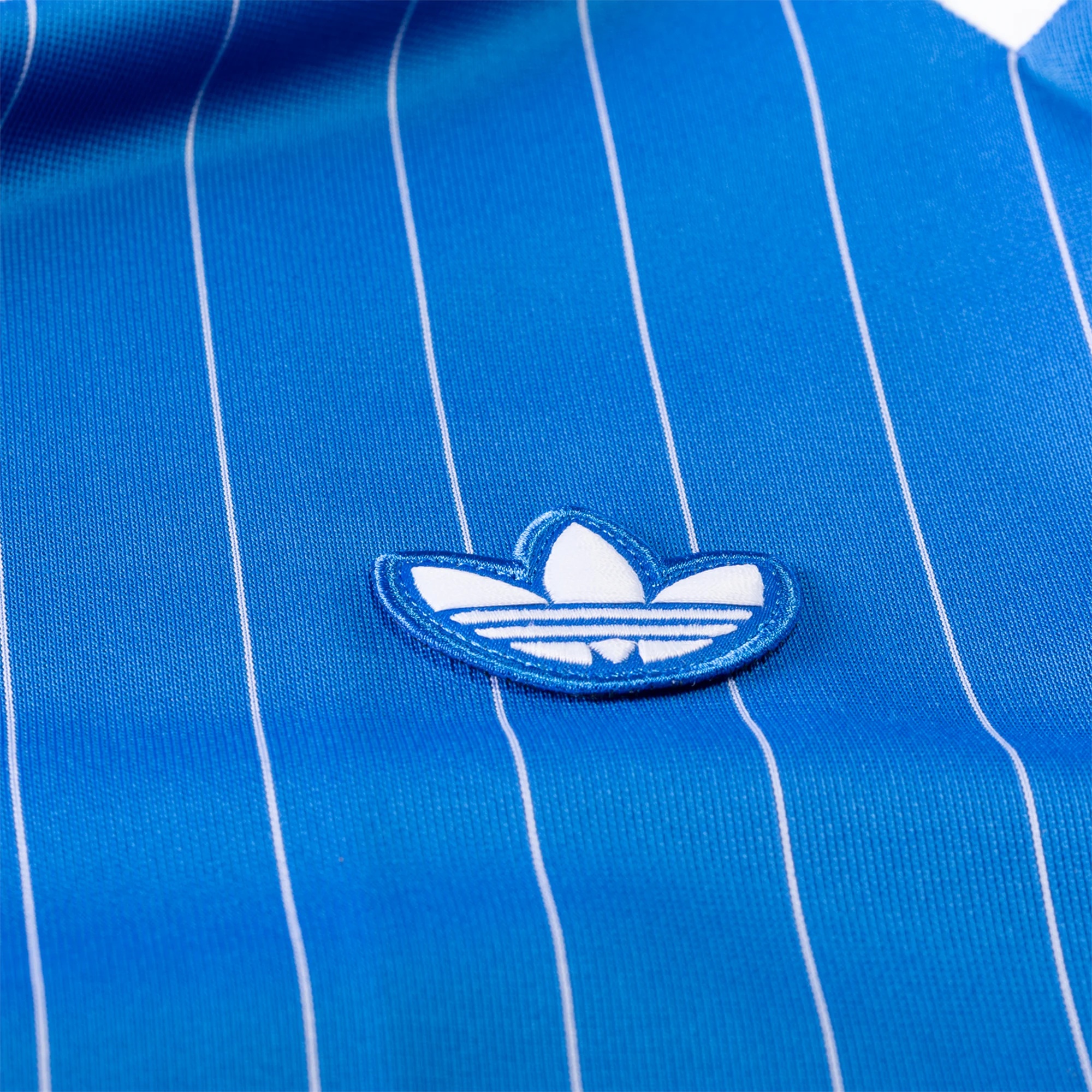 TKH-turbokithub-Real Madrid 25-26 Trefoil White Lines Blue Travel Jersey - Fans Version