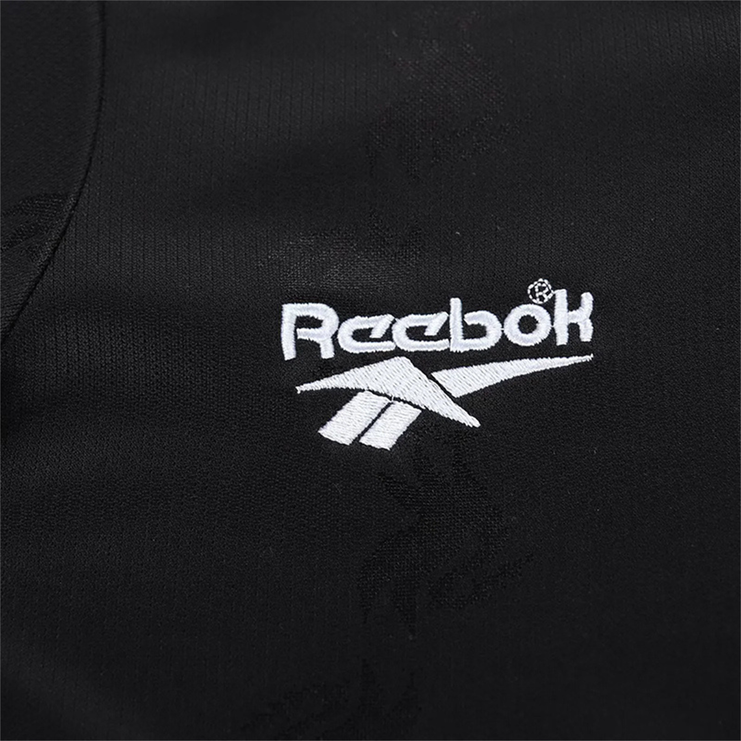 TKH-turbokithub-Retro Liver.pool 1996-97 Black Special Kids Kit