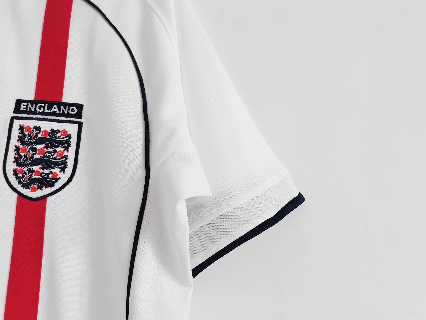 TKH-turbokithub-Retro England 2002 Home Stadium Jersey
