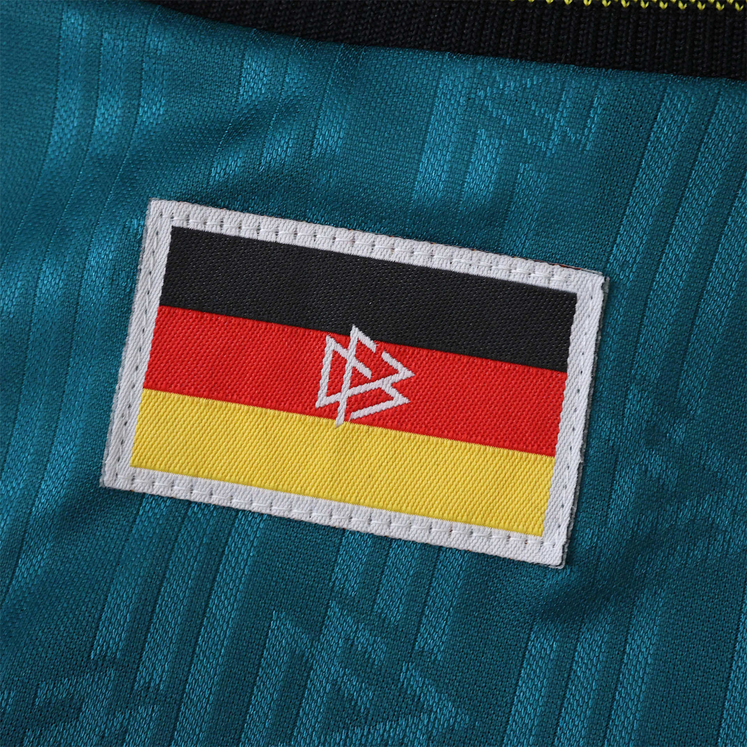 TKH-turbokithub-Retro Germany 1996 Away Stadium Kids Kit