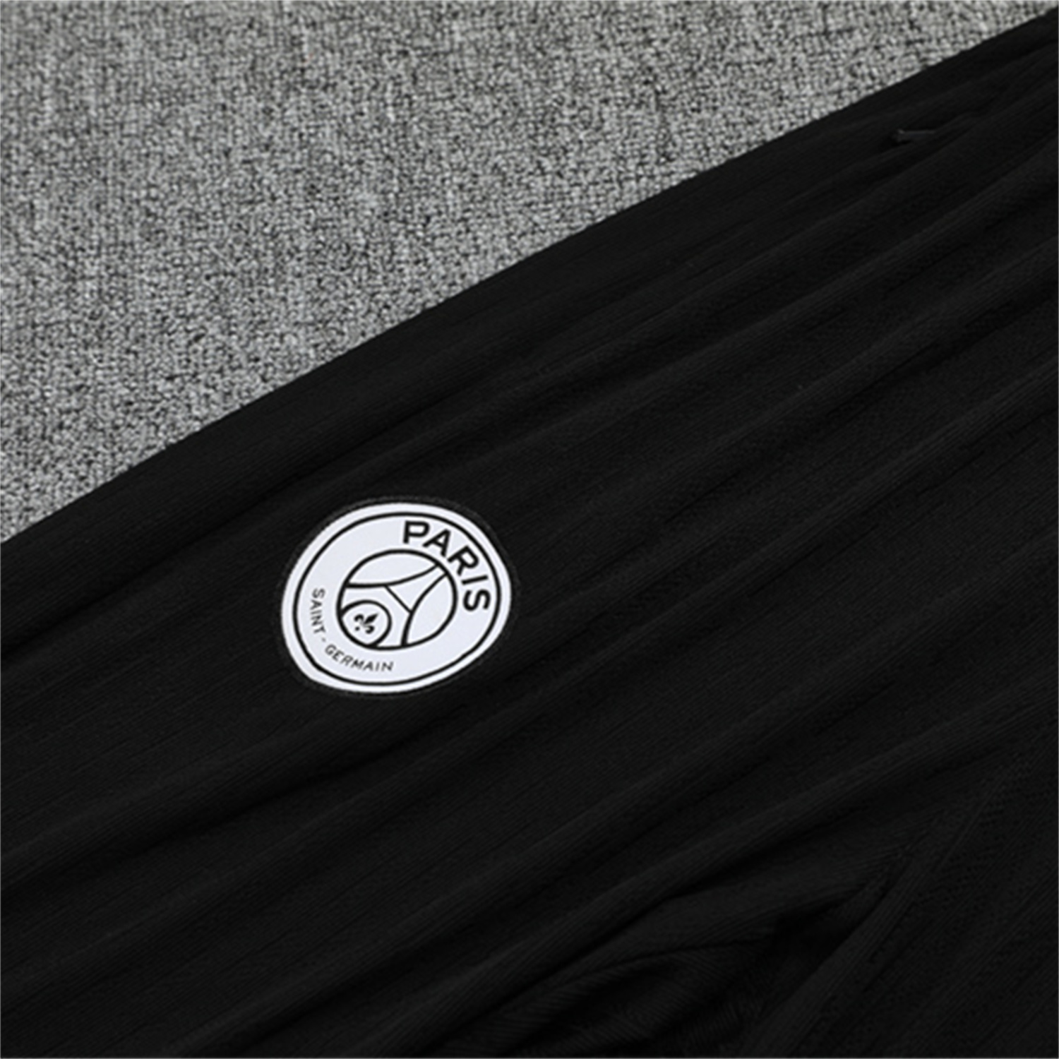 TKH-turbokithub-Paris Saint-Germain PSG 25-26 Long Sleeve Training Set - JD Black Pink Top and Black Pants