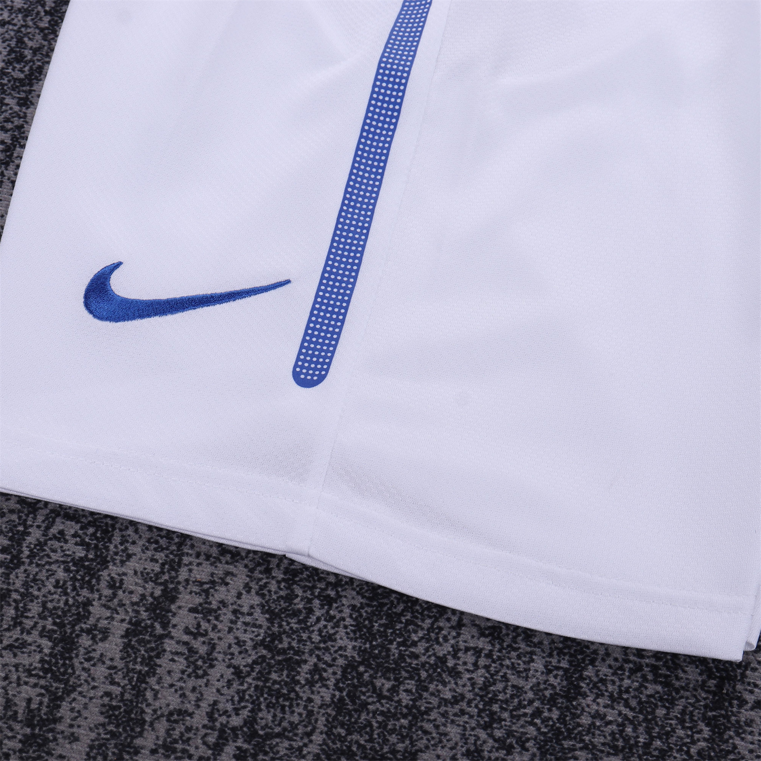 TKH-turbokithub-Retro Brazil 2010 Away Kids Kit