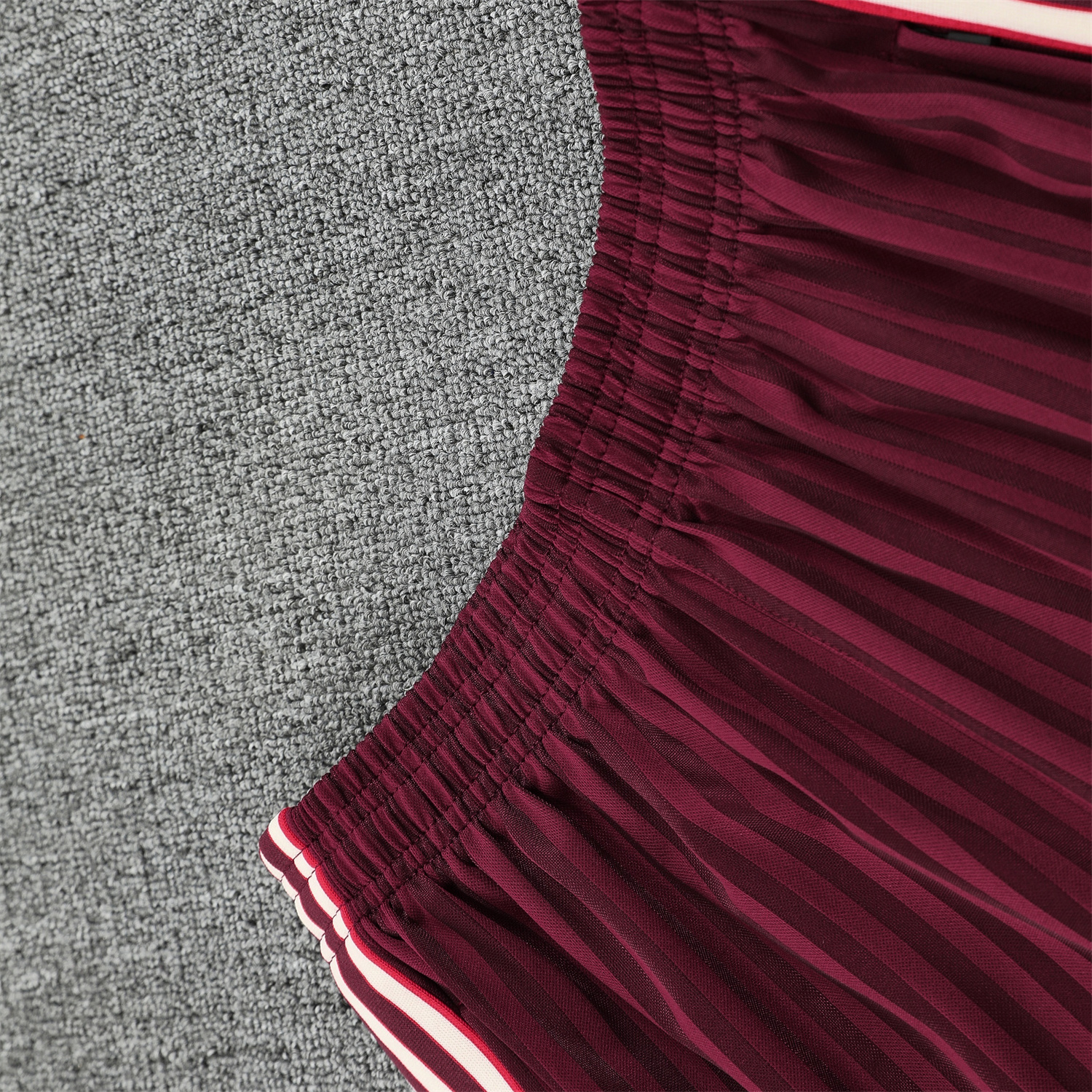 TKH-turbokithub-Bayern Munich 25-26 Vest Training Set - Wine Red Lines Vest & Wine Red Lines Shorts