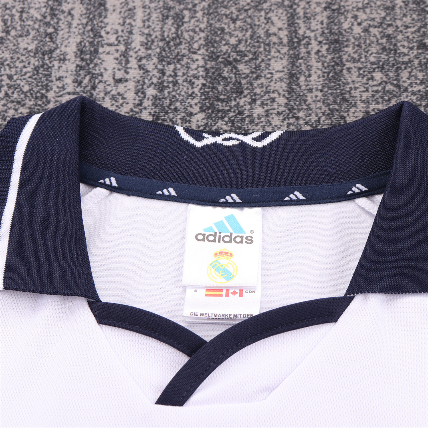 TKH-turbokithub-Retro Real Madrid 2000-01 Home Kids Kit