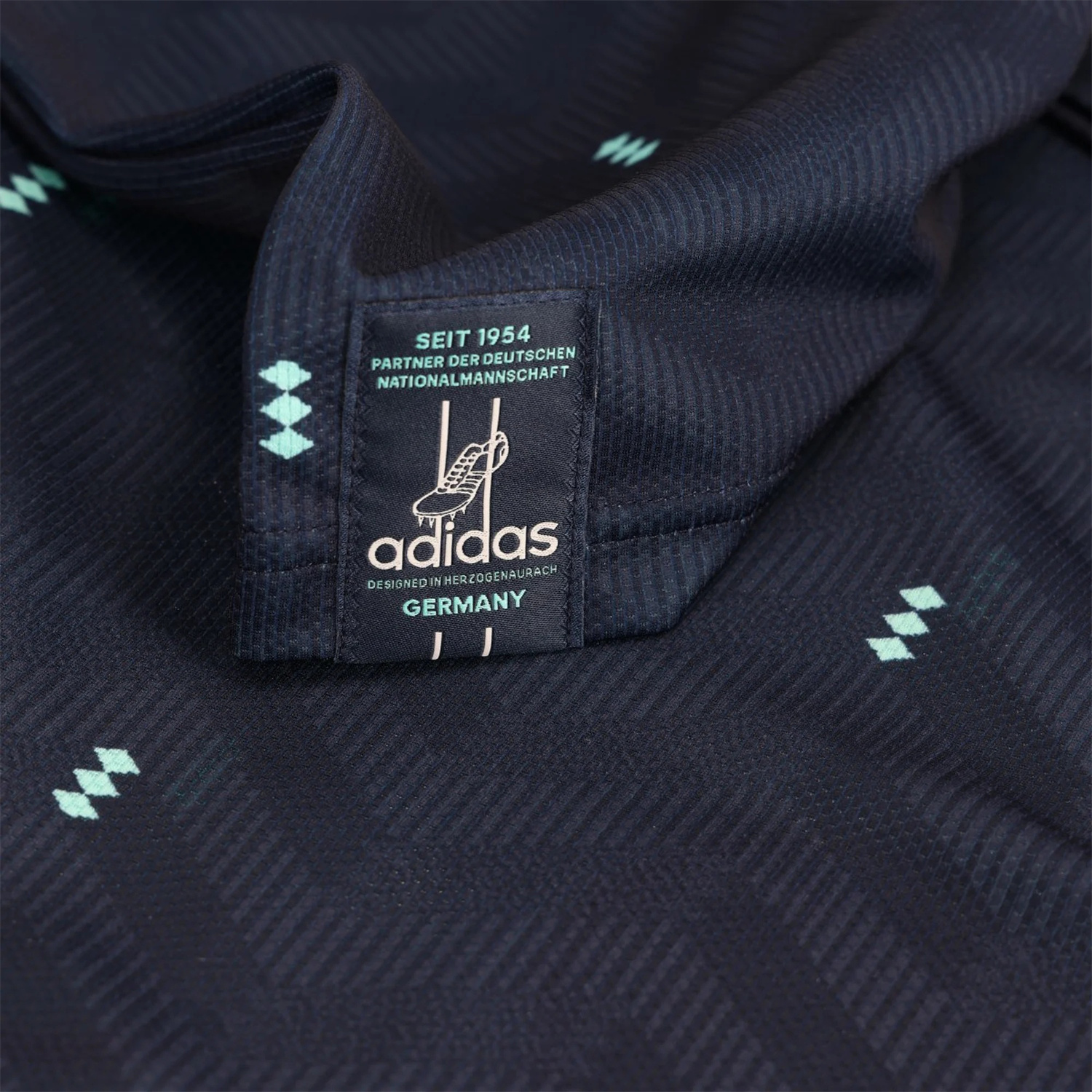 TKH-turbokithub-Germany 2026 Away Long Sleeves Jersey - Fans Version