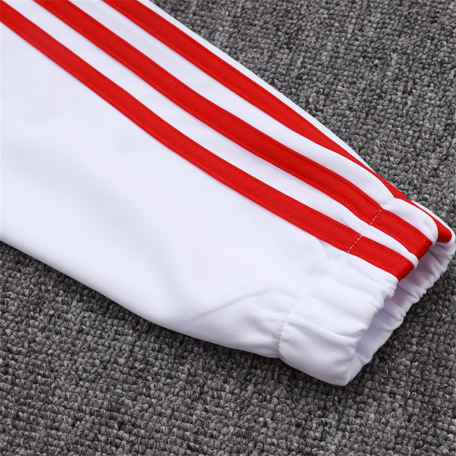 TKH-turbokithub-Bayern Munich 25-26 Jacket Training Tracksuit - White Throwback Jackets & Grey Pants