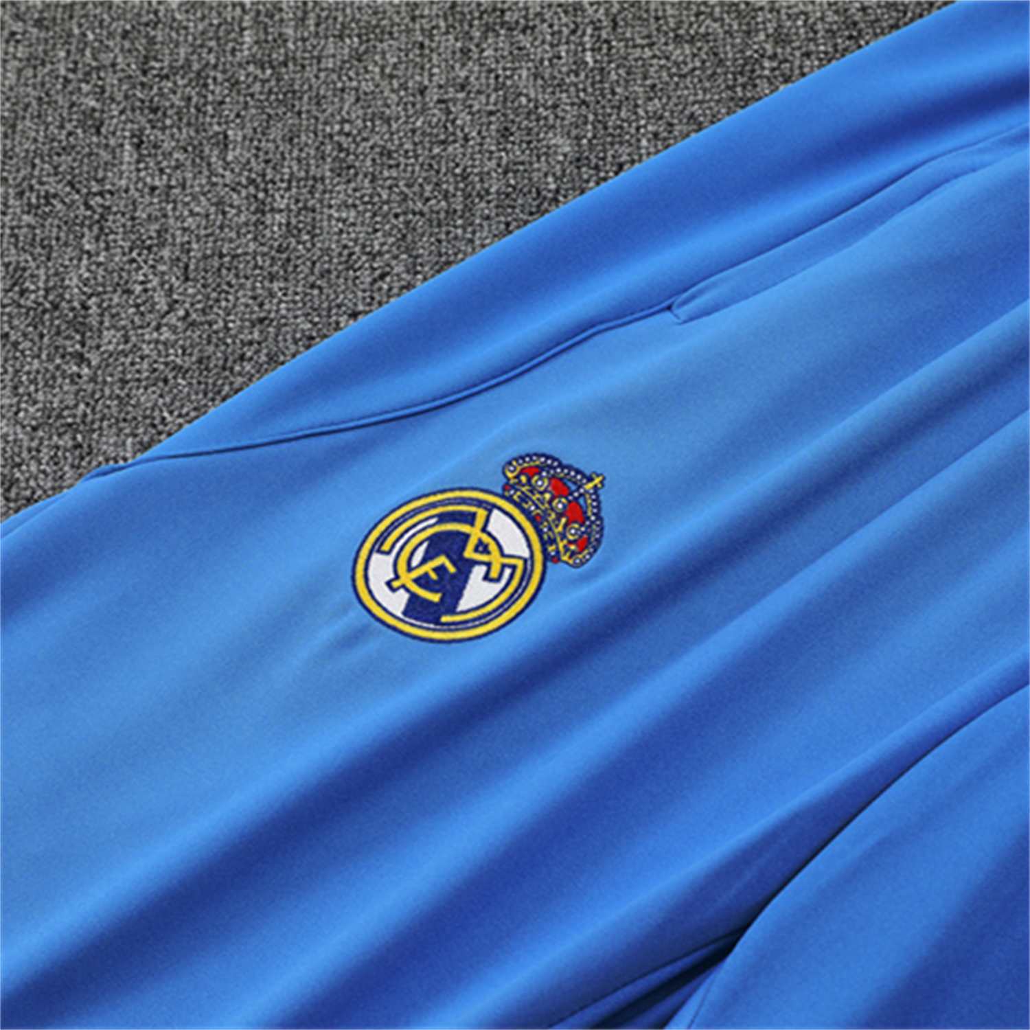 TKH-turbokithub-Real Madrid 25-26 Kids Long Sleeve Training Set - Bright Blue Top & Pants