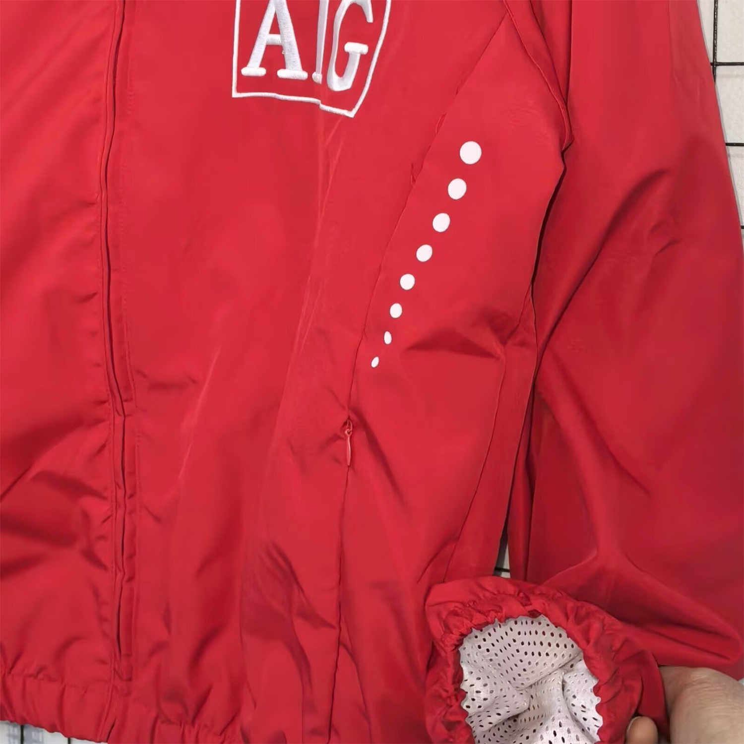 TKH-turbokithub-Retro Manchester United 2010-11 Red Windbreaker Jacket