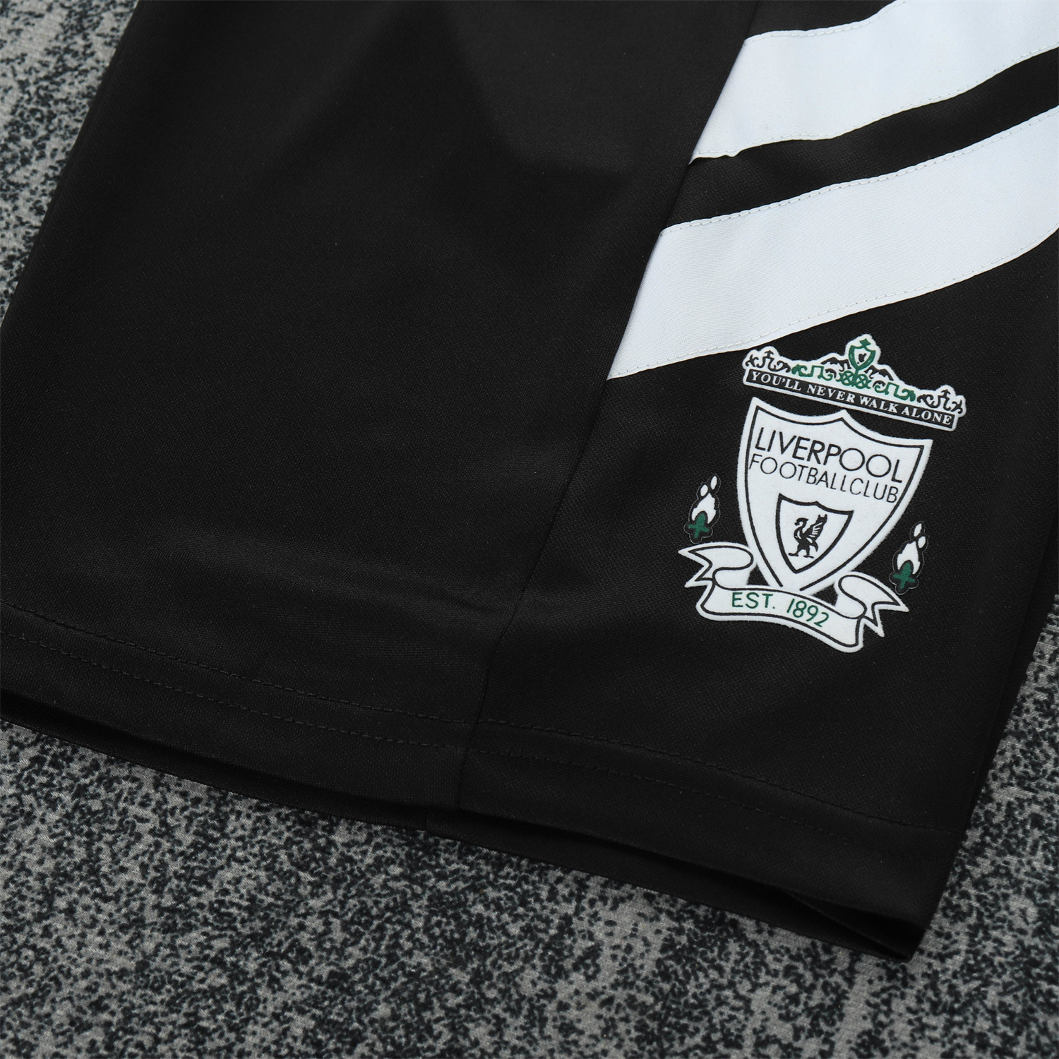 TKH-turbokithub-Retro Liver.pool 1993-95 Away Kids Kit