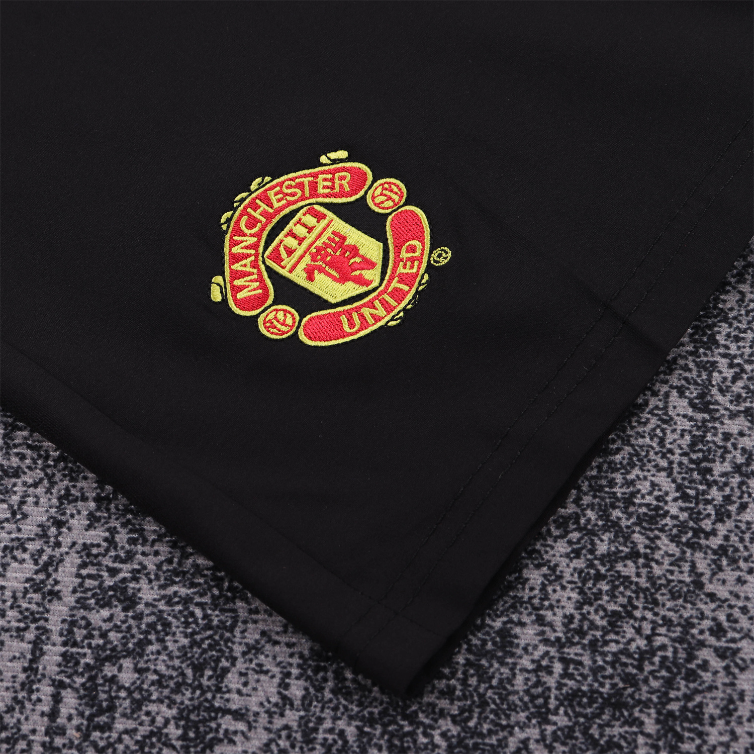 TKH-turbokithub-Retro Manchester United 2003-04 Away Kids Kit