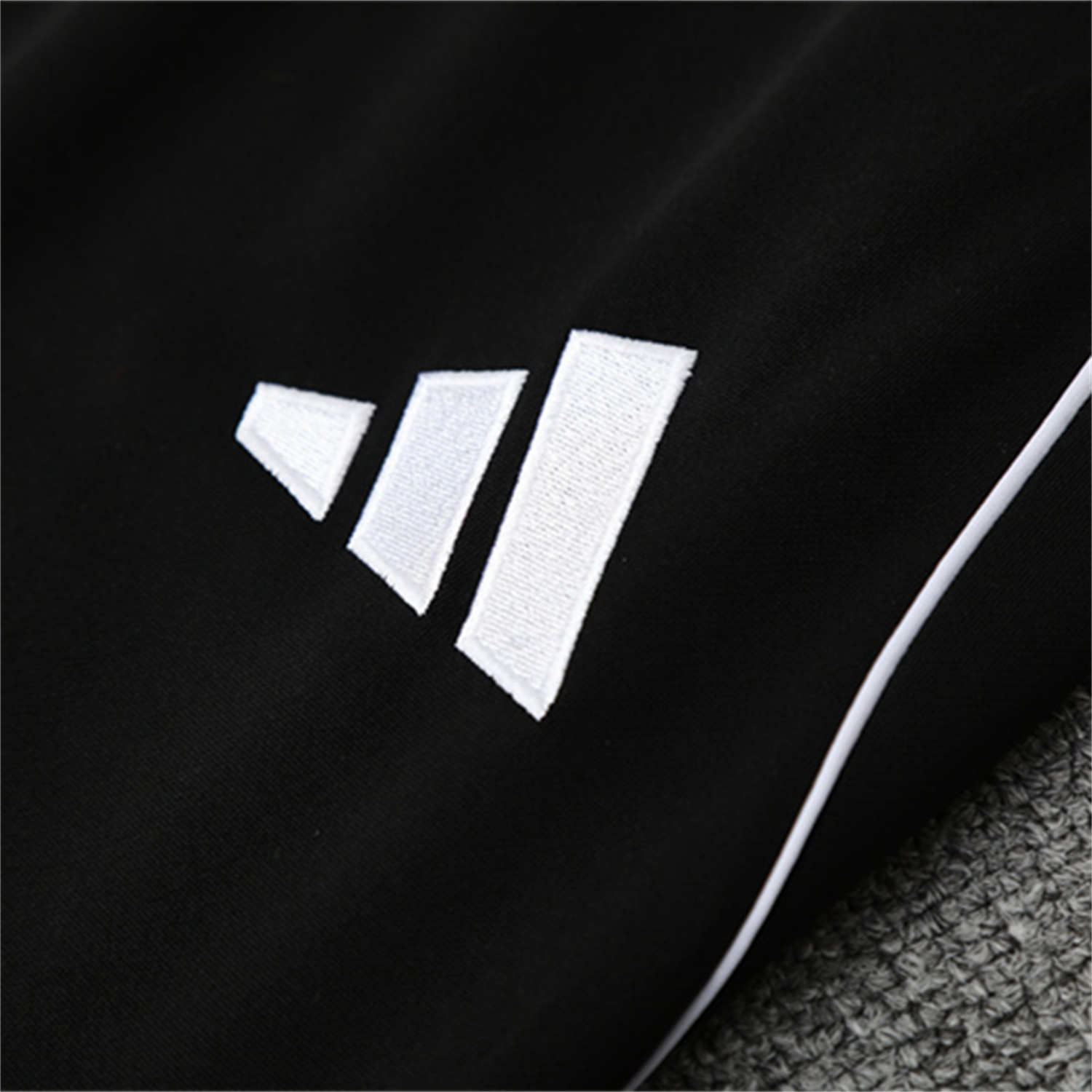 TKH-turbokithub-Argentina 25-26 Kid Long Sleeves Training Set - Black Top & Black Pants