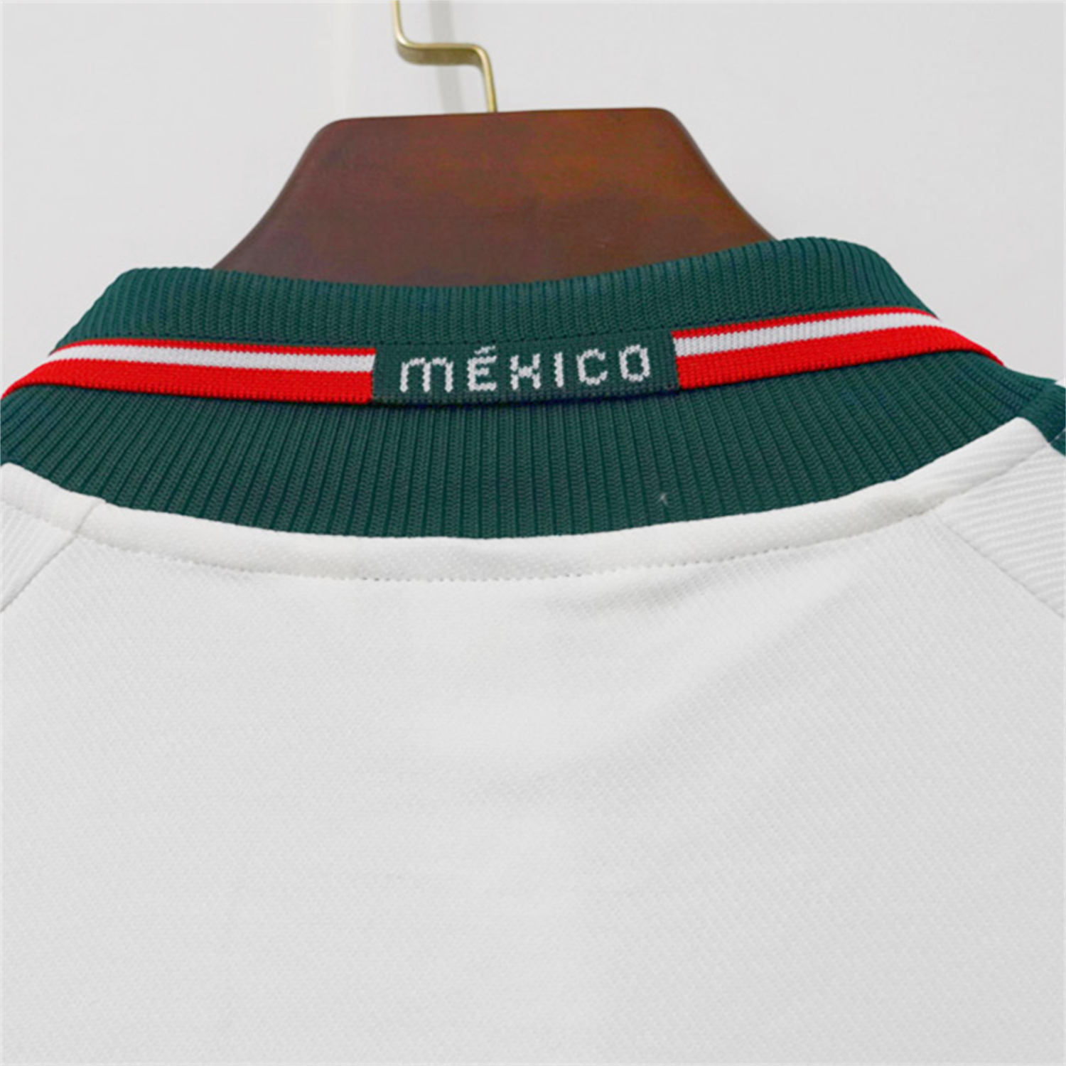 TKH-turbokithub-Mexico 2026 Away Windbreaker Jacket - White